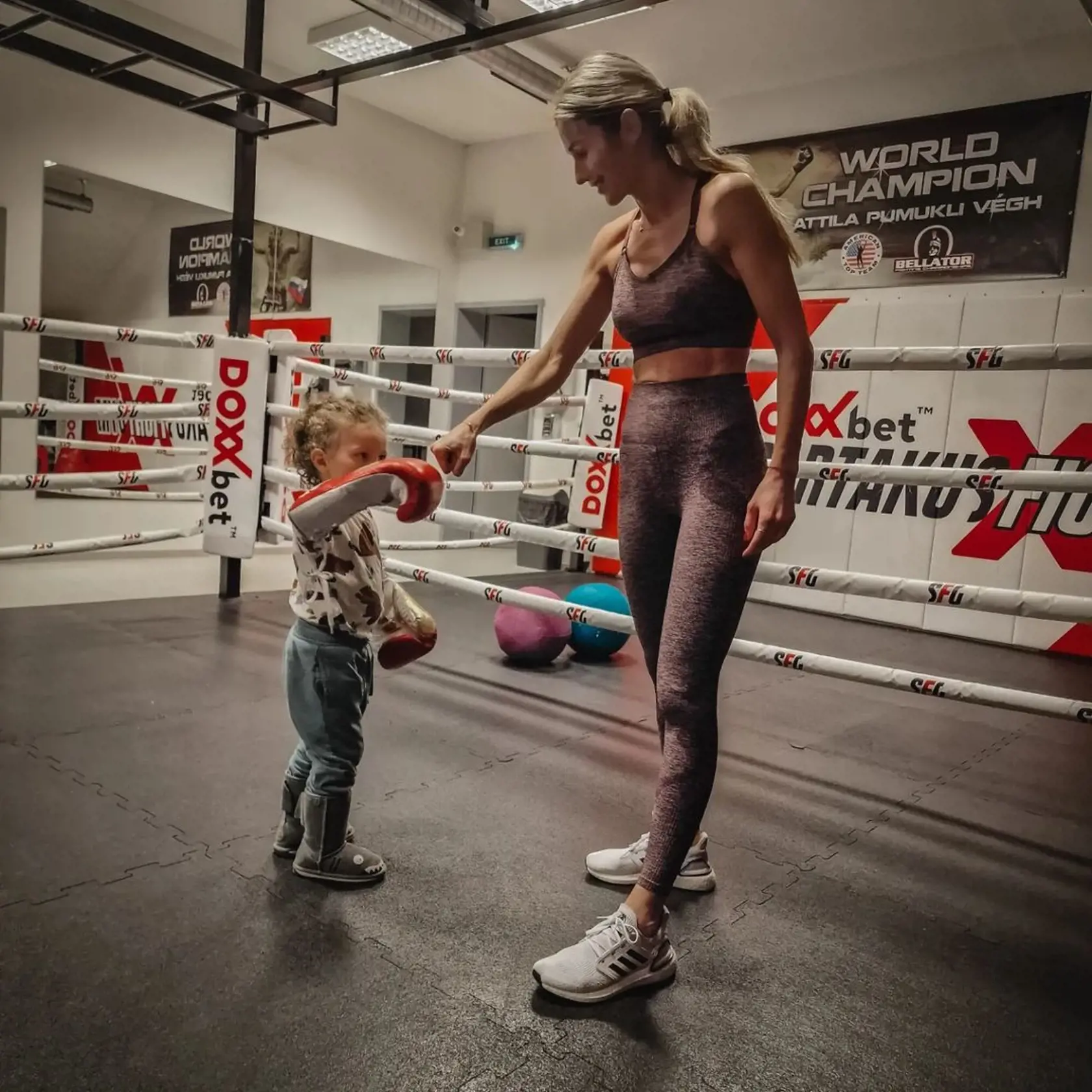 Manželka majstra bojových umení Natália Végh je dvojnásobná mama