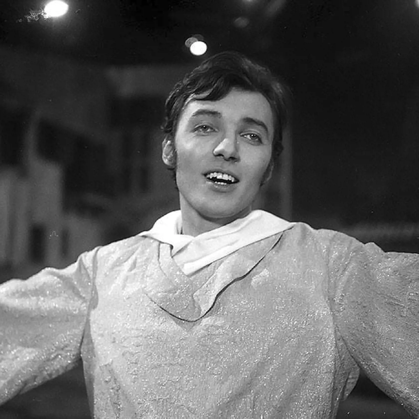 Karel Gott († 80) bol v mladosti poriadny fešák a lámač ženských sŕdc.