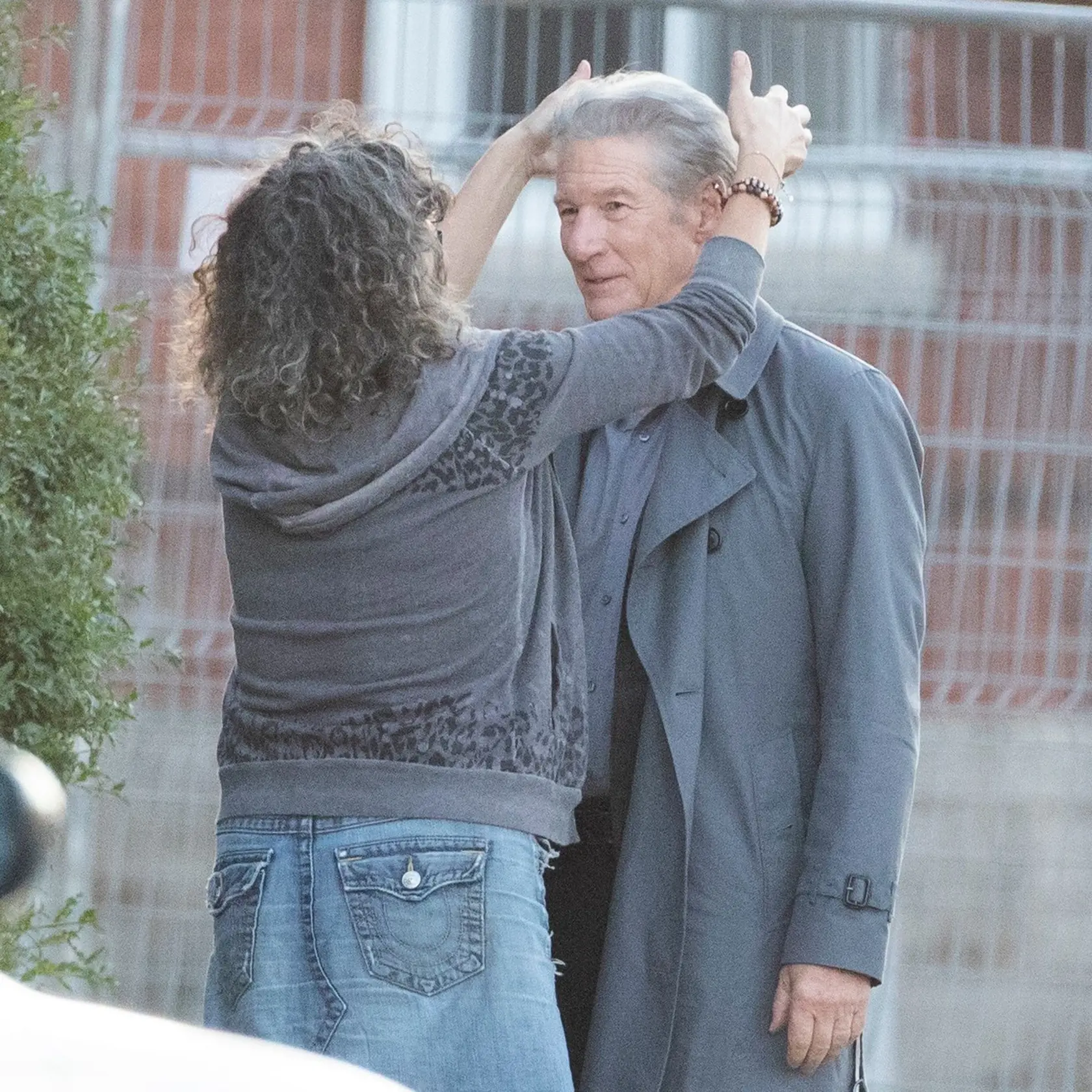Richard Gere v Hamiltone v Ontariu na natáčaní nového filmu Longing.