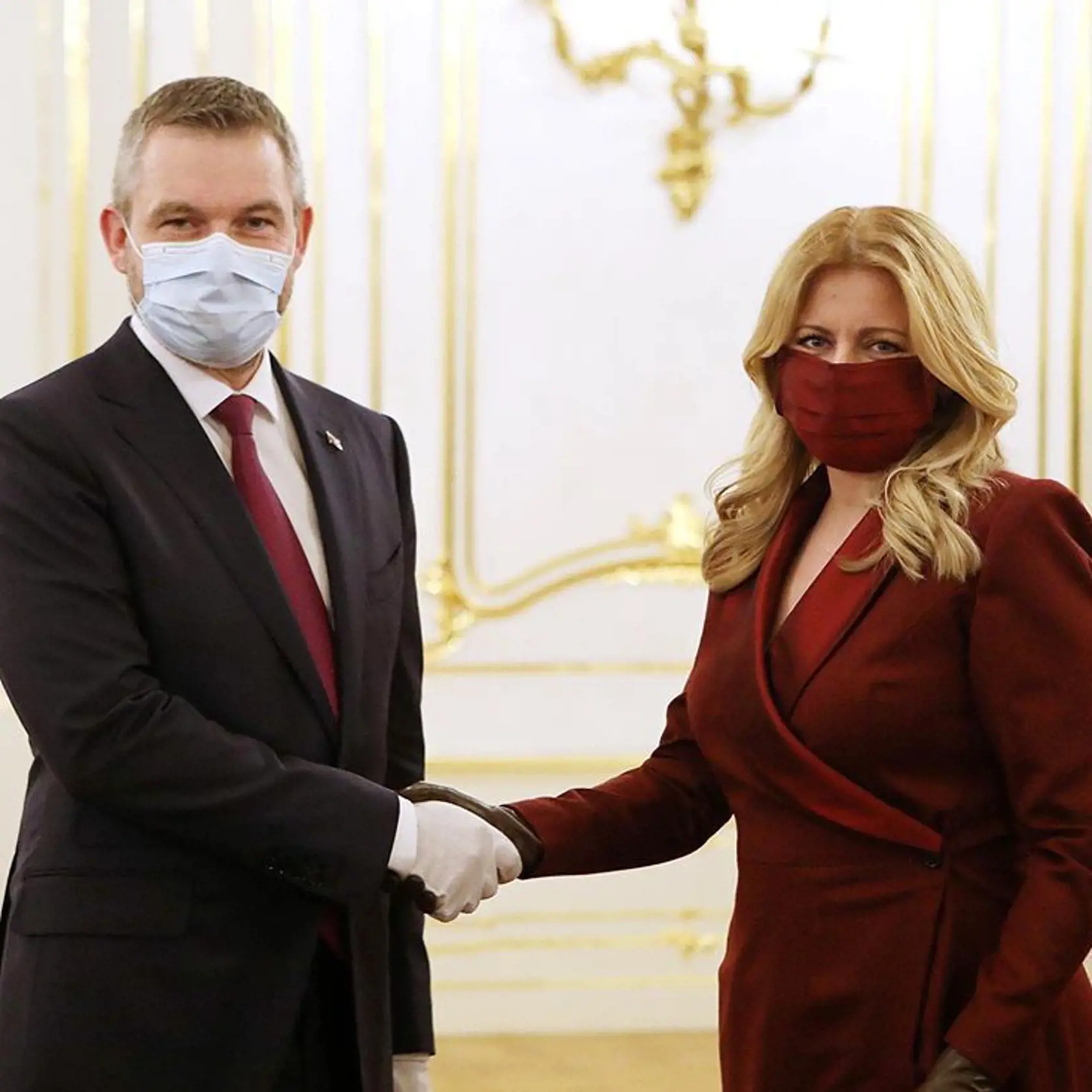 Expremiér Peter Pelegrini a Zuzana Čaputová.