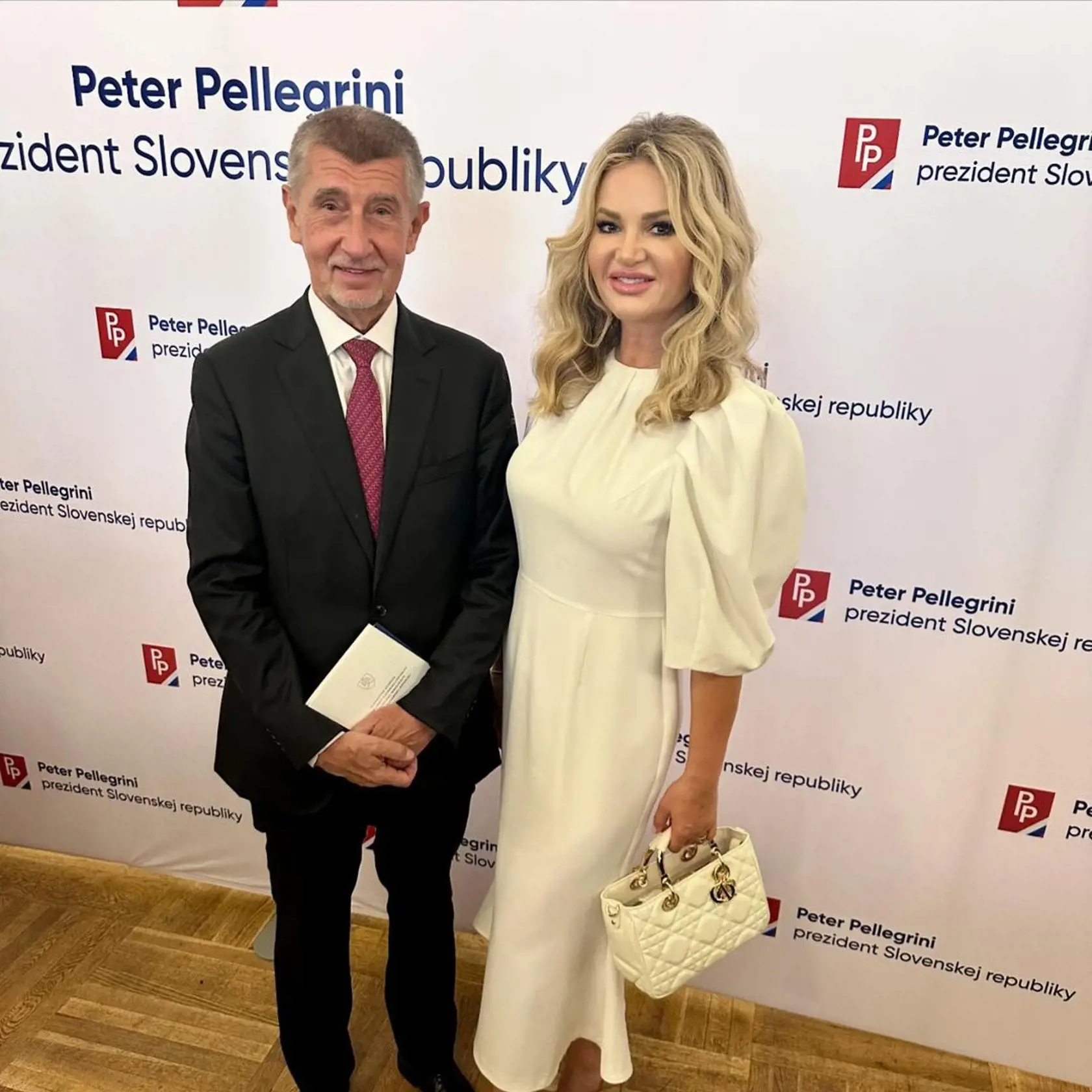 "Inaugurácia nového slovenského prezidenta Petra Pellegriniho. Bolo nám cťou a veľmi pekne ďakujeme za pozvanie," napísala na svojom instagramovom účte Monika Babišová.