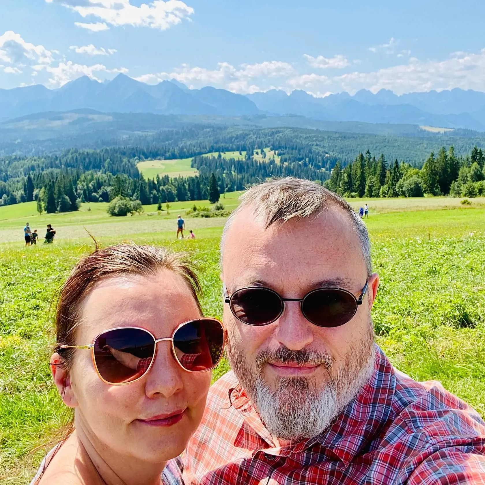 "Najkrajší výhľad na Tatry je odtiaľto," odkazuje minister práce Milan Krajniak.