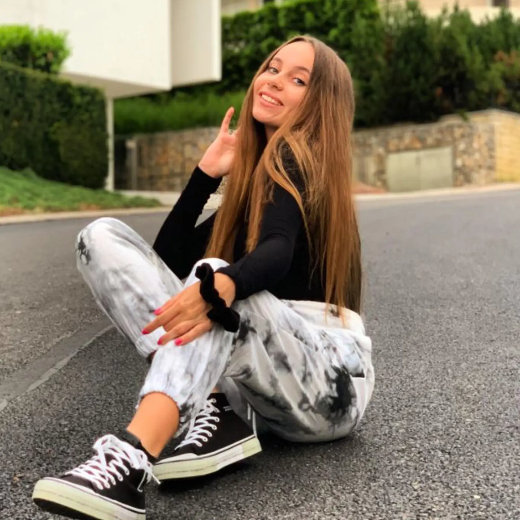 Zara Demitrová sa v minulosti venovala atletike. jej podoba s nebohým otcom je až zarážajúca.