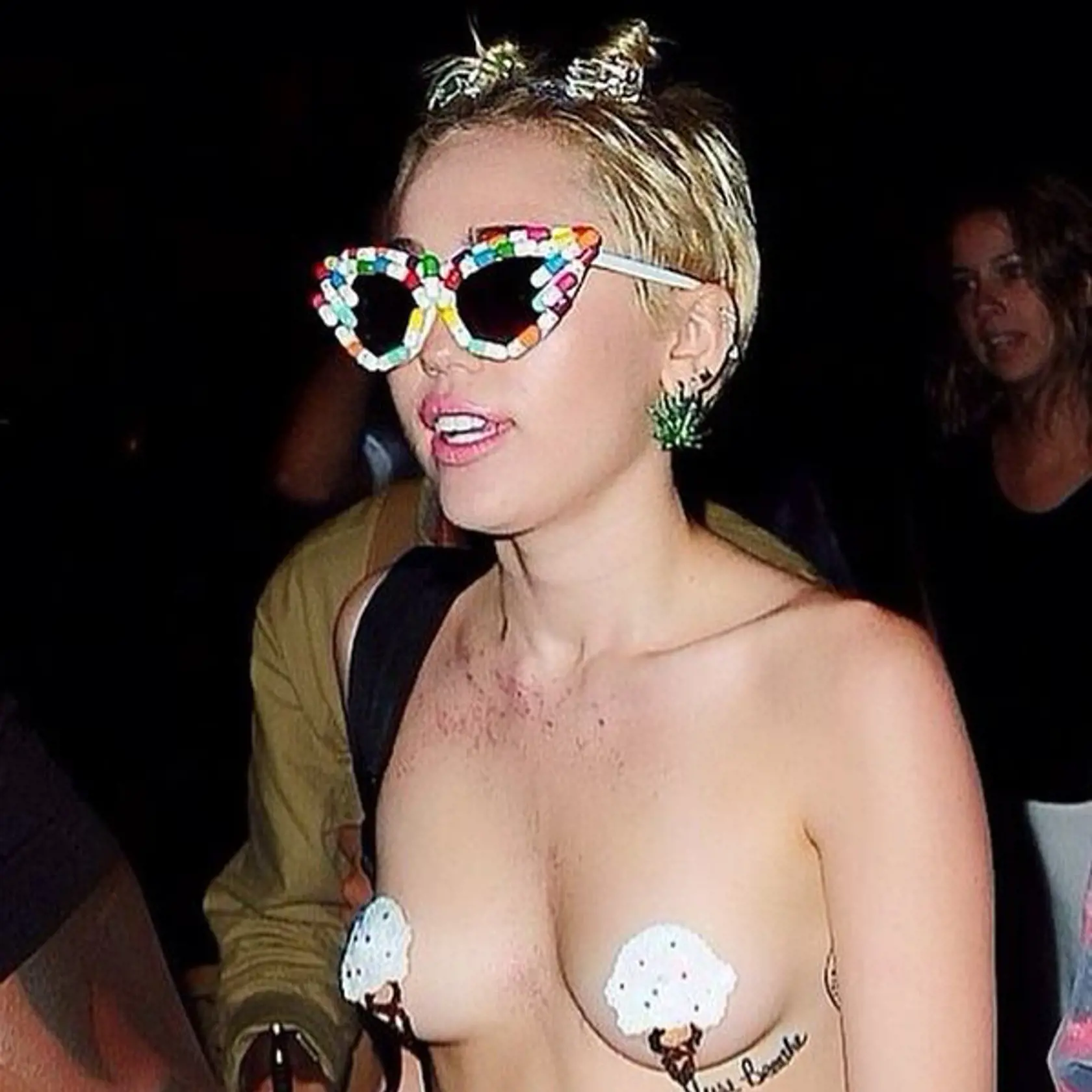 Miley Cyrus sa nekašle.