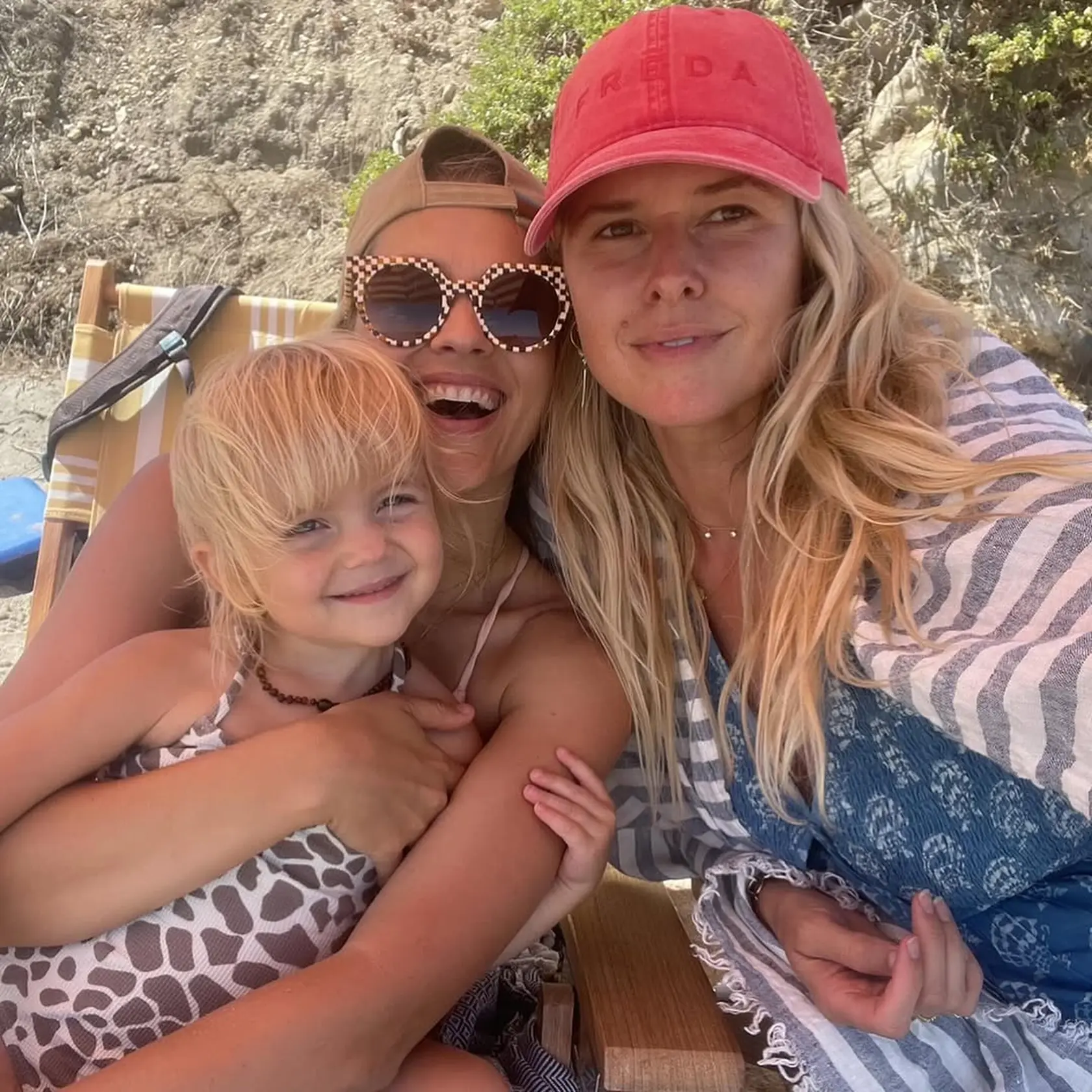 S herečkou Sarah Wright Olsen založili projekt "Your Zen Mama", zameraný na rodičovstvo.​