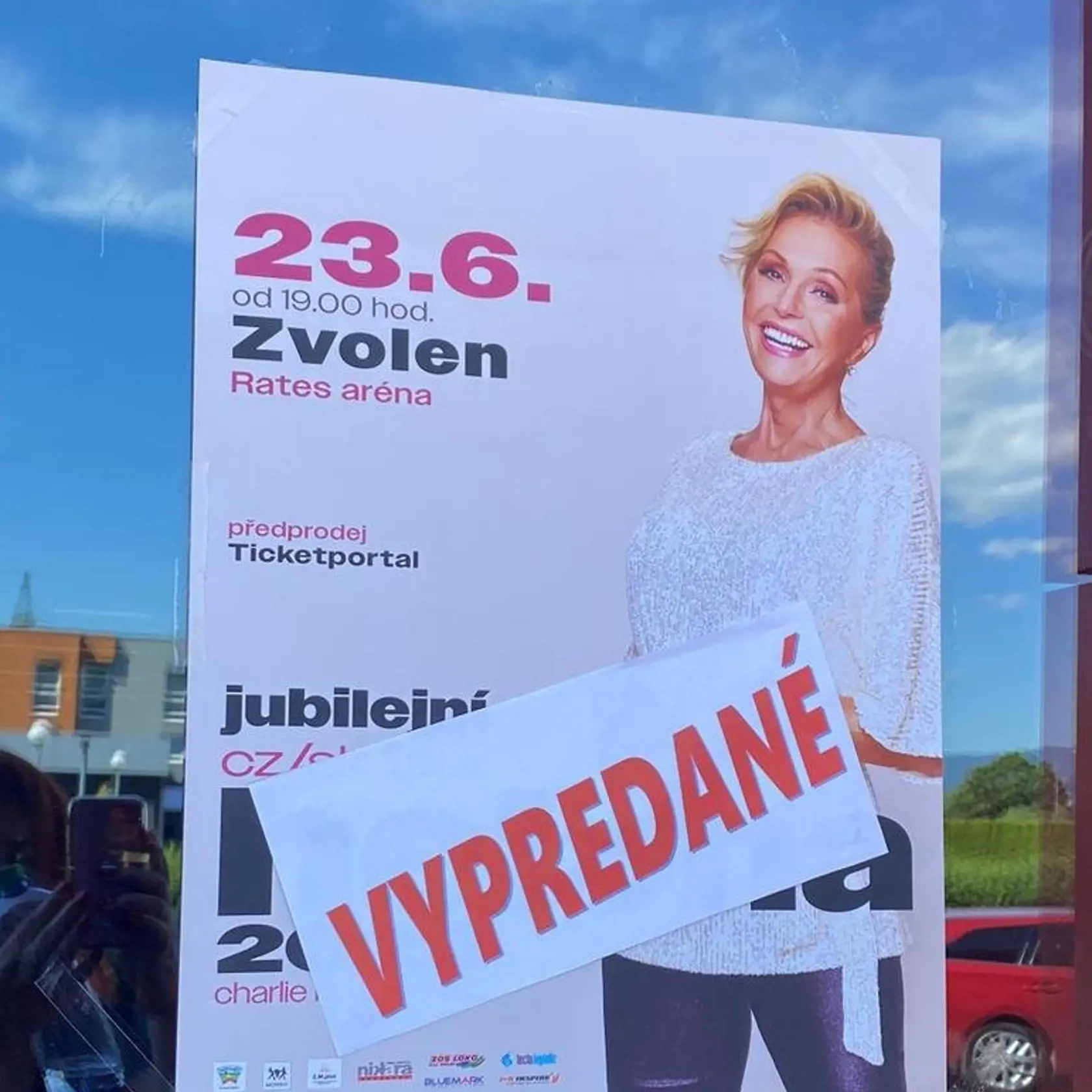 Helena Vondráčková vyhrala boj s veternými mlynmi. Dôchodok jej na základe rozhodnutia súdu zvýšia.