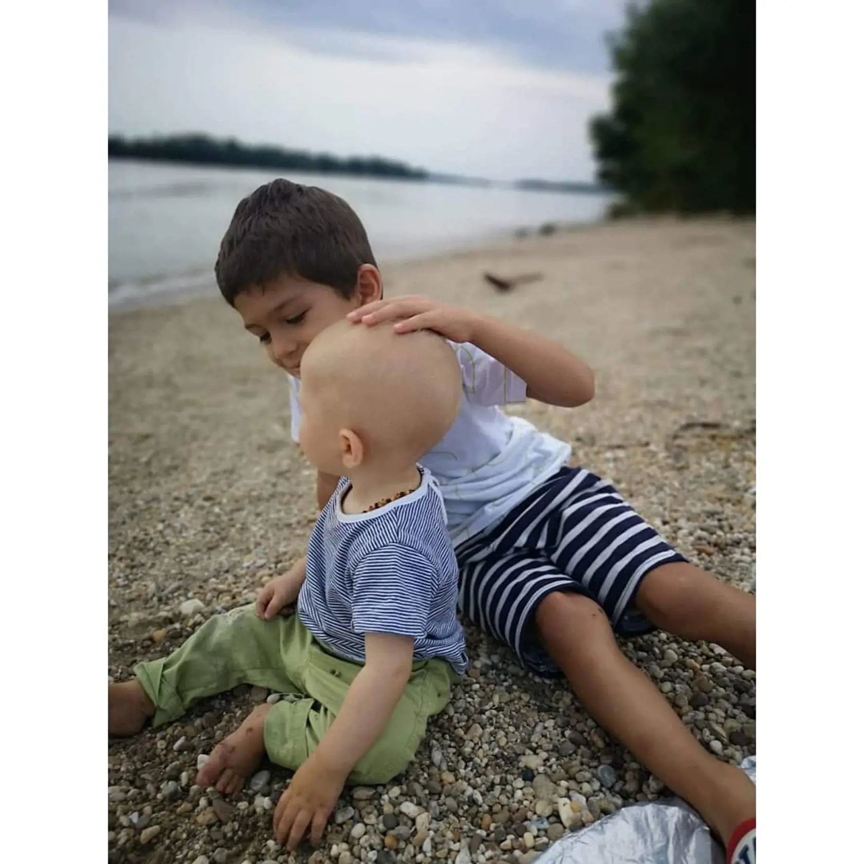 Synovia Viki Rákovej - Benjamín a Bendegúz