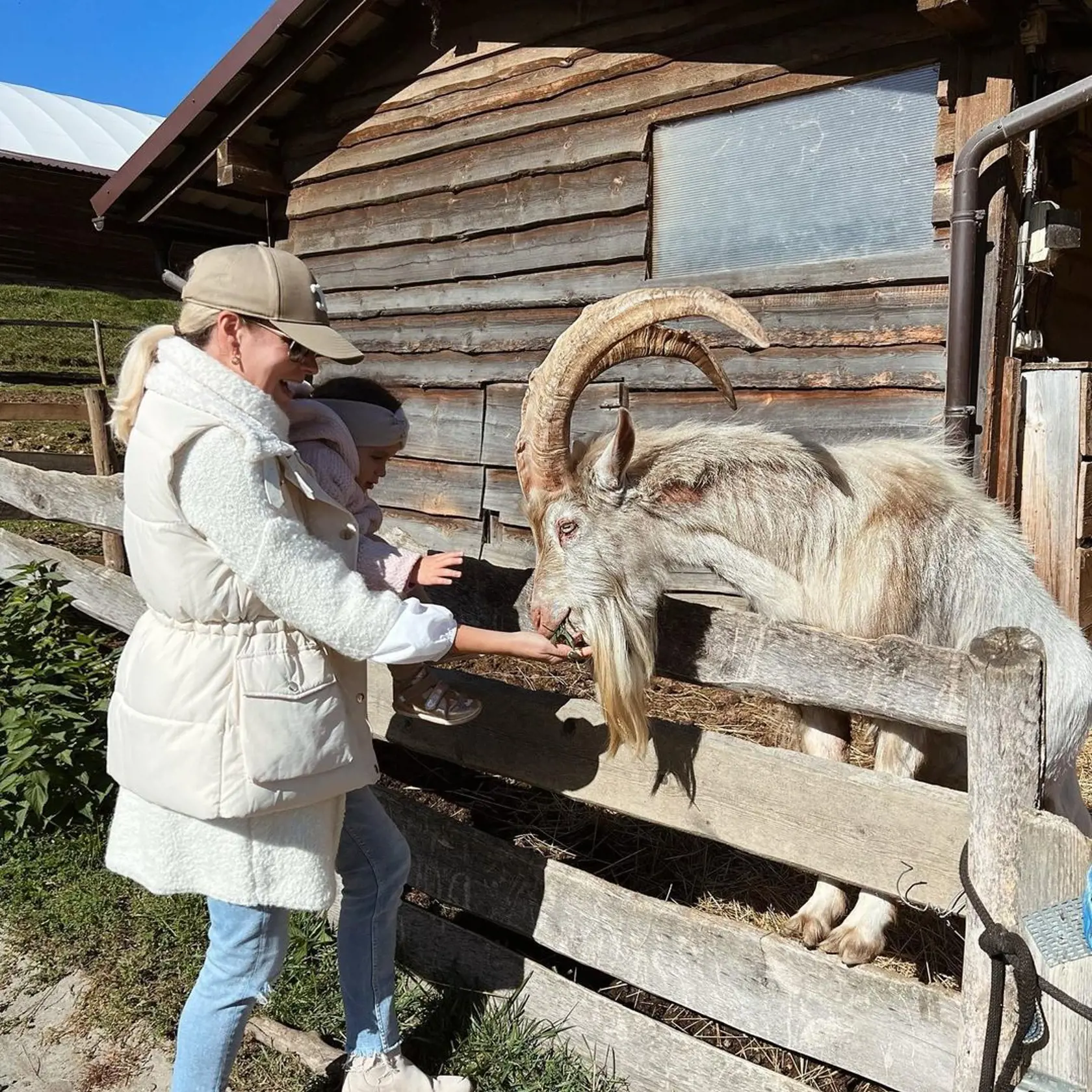 Ivana Gaborík s dcérkou Leiou  na Eko Farme v Nemšovej