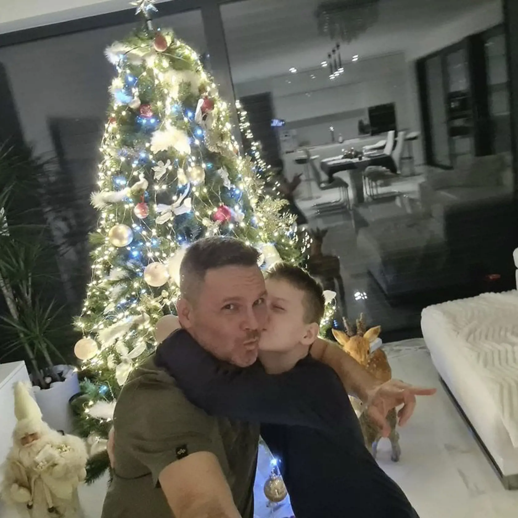 Palla so synom Patrikom.
