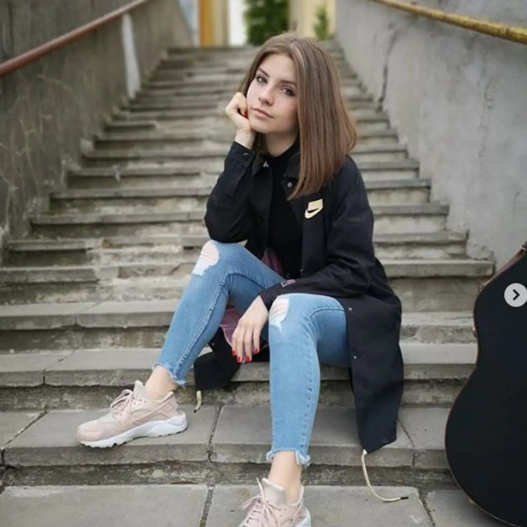 Skrátiť vlasy sa rozhodla aj herečka z Oteckov Zuzana Kraváriková.