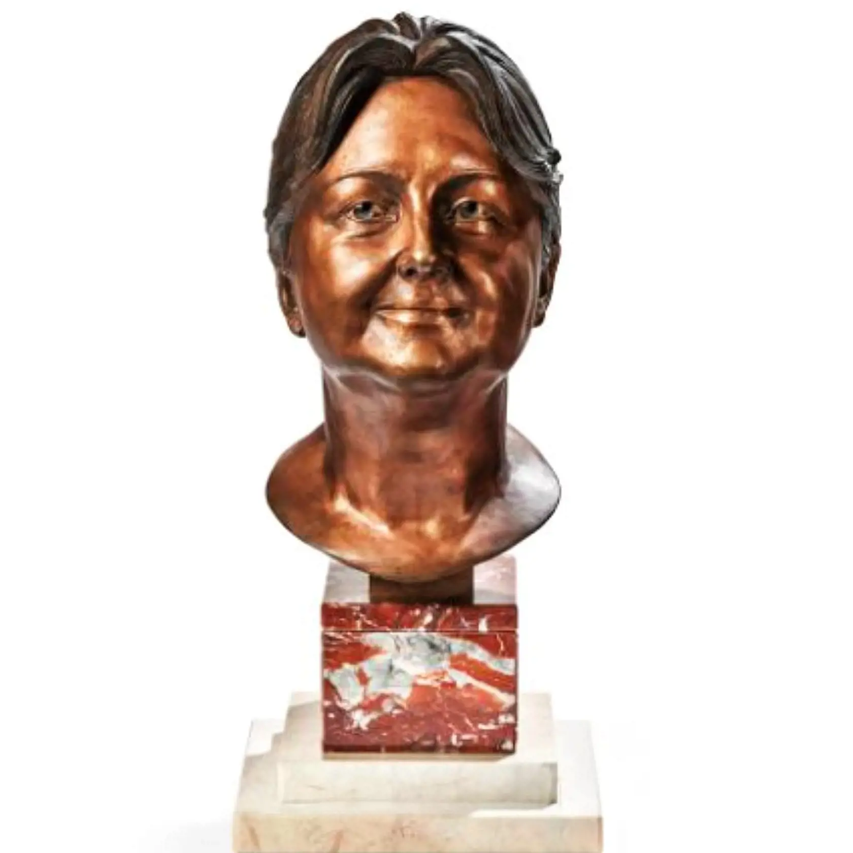 Portrétna busta E. G. z bronzu, hnedá patina, výška 40 cm. Predané za 2 960 eur. Vyvolávacia cena: 500 eur.