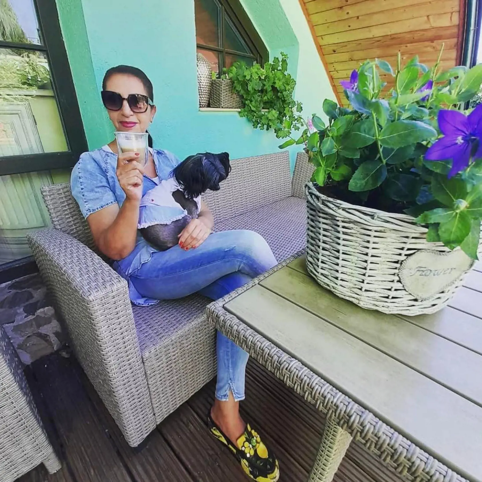 Nora Kabrheľová sa na adresu Šariky v minulosti neraz vyjadrila, že je ako jej dieťa.