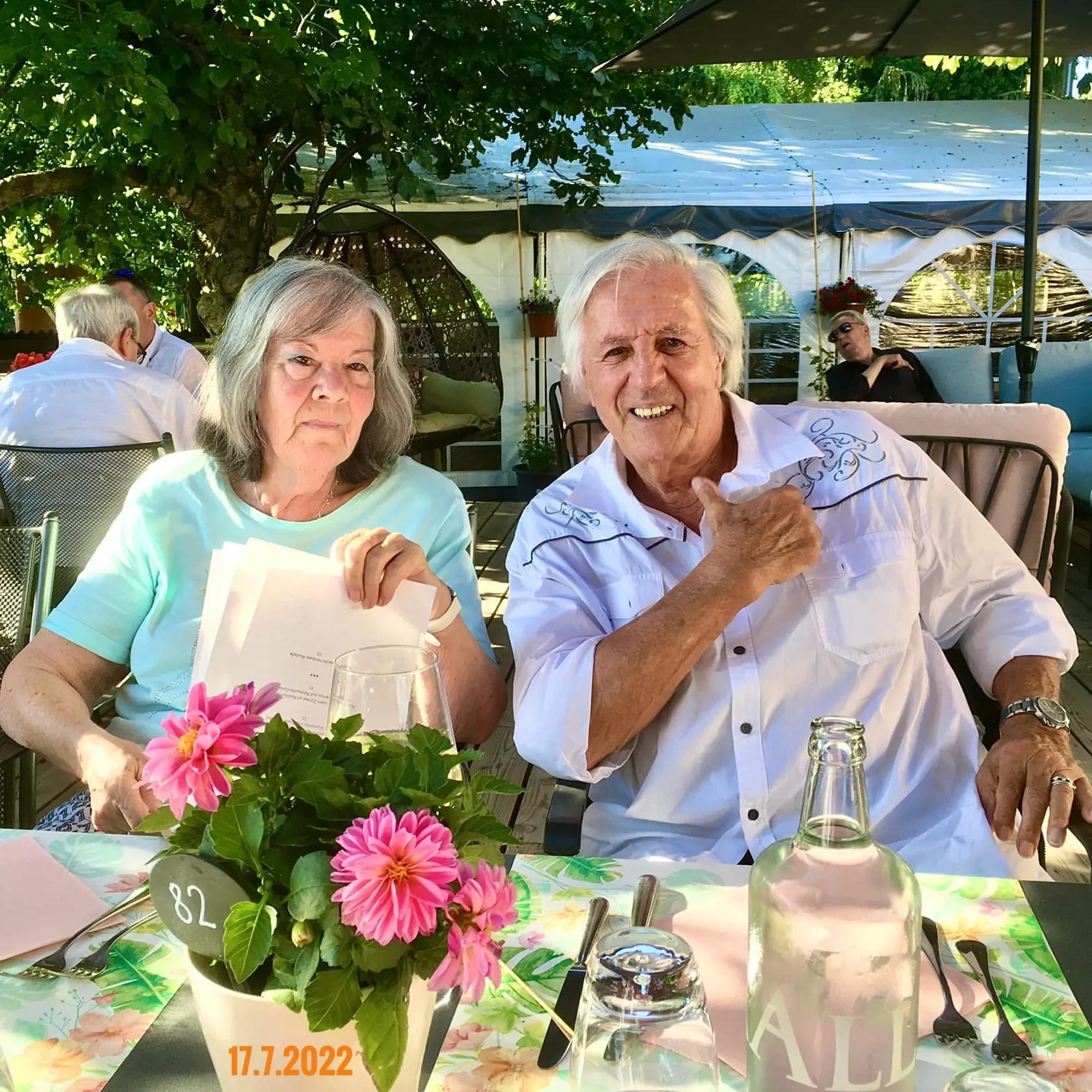 Alice (82) a Juraj (85) v júli 2022.