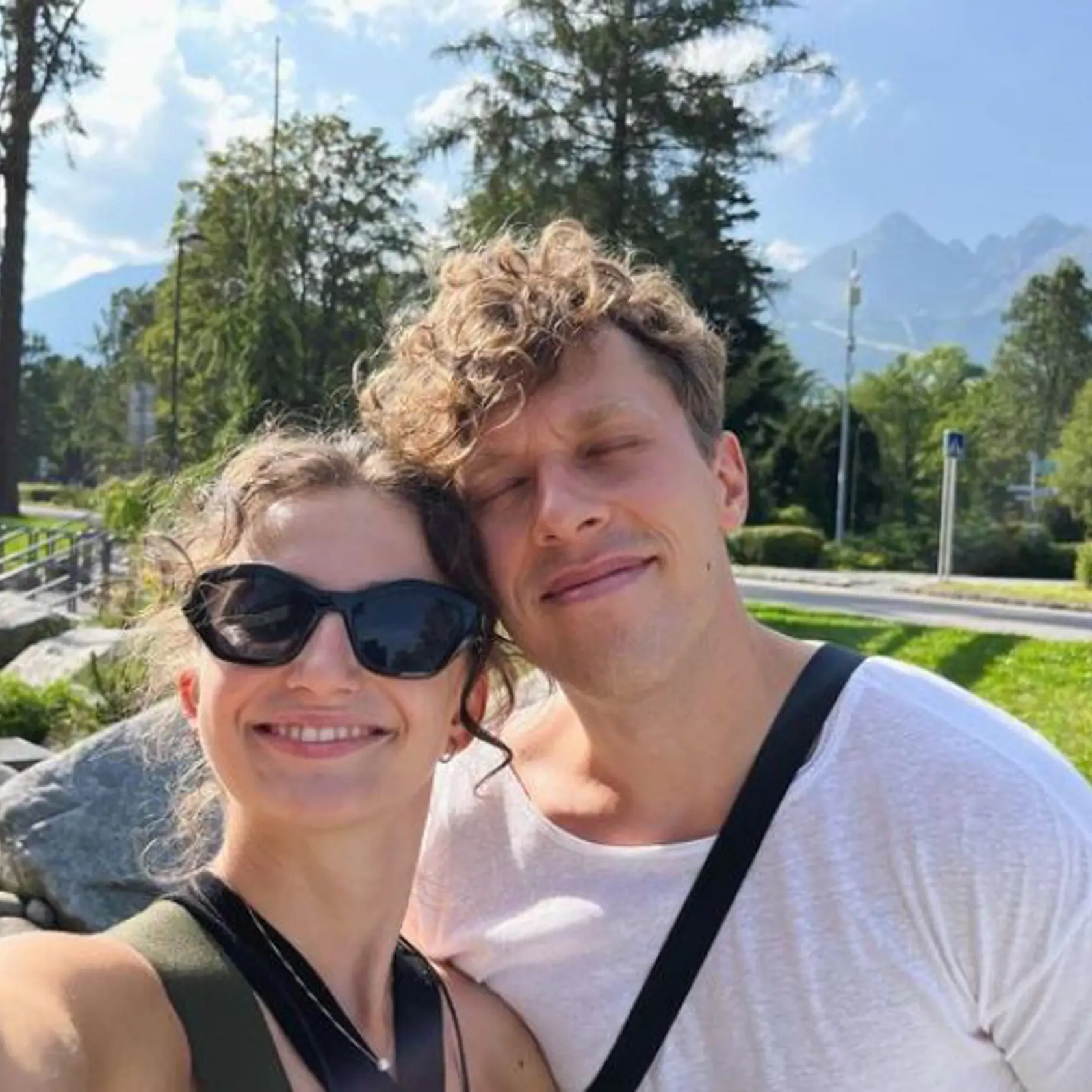 Vlado Plevčík a Petra Dubayová veľa cestovali, na snímke spolu v Tatrách.