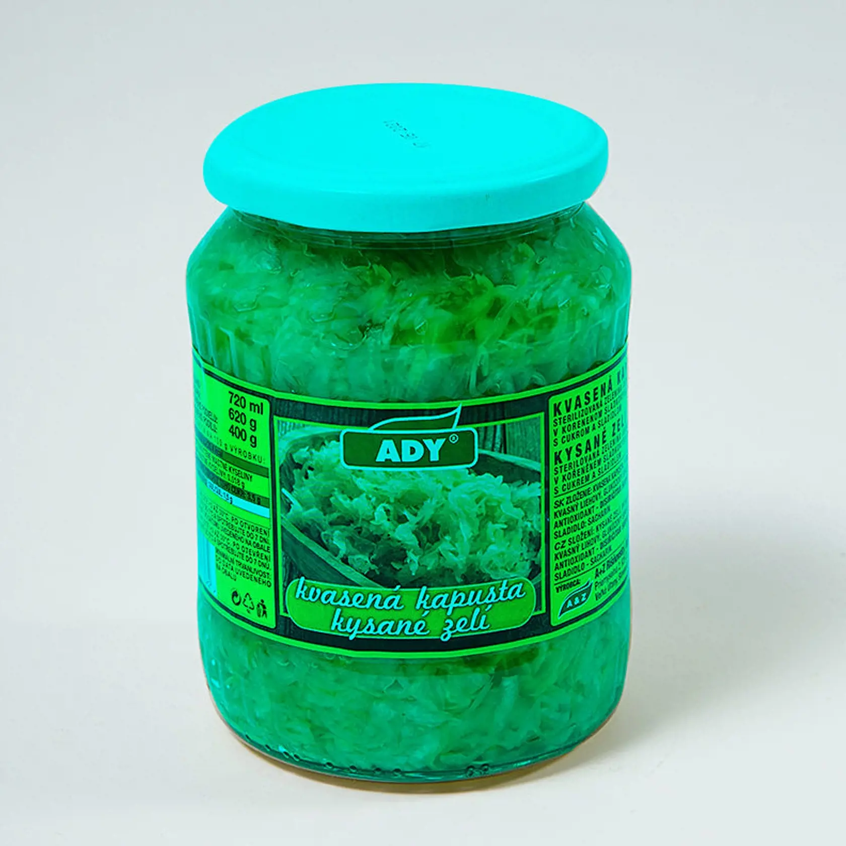 Kvasená kapusta
Ady, 620 g/400 g
Krajina pôvodu/ Slovensko
Zloženie/ Kvasená kapusta, pitná voda, kvasný liehový ocot, glukózový sirup, jedlá soľ, antioxidant: disiričitan sodný, koreniny, sladidlo: sacharín
Energia v 100 g/ 110,8 kJ Tuky/ 0,12 g Sacharidy/ 4,6 g Bielkoviny/ 0,9 g Soľ/ 1,5 g
Redakcia hodnotí: Kapusta má svetlú, žltkastú farbu a kyslasto-korenistú vôňu. Je nerovnomerne pokrájaná na dlhé rezance, ktoré sa žiada ešte upraviť. Konzistencia je stredne tuhá, chrumkavá, nálev slad