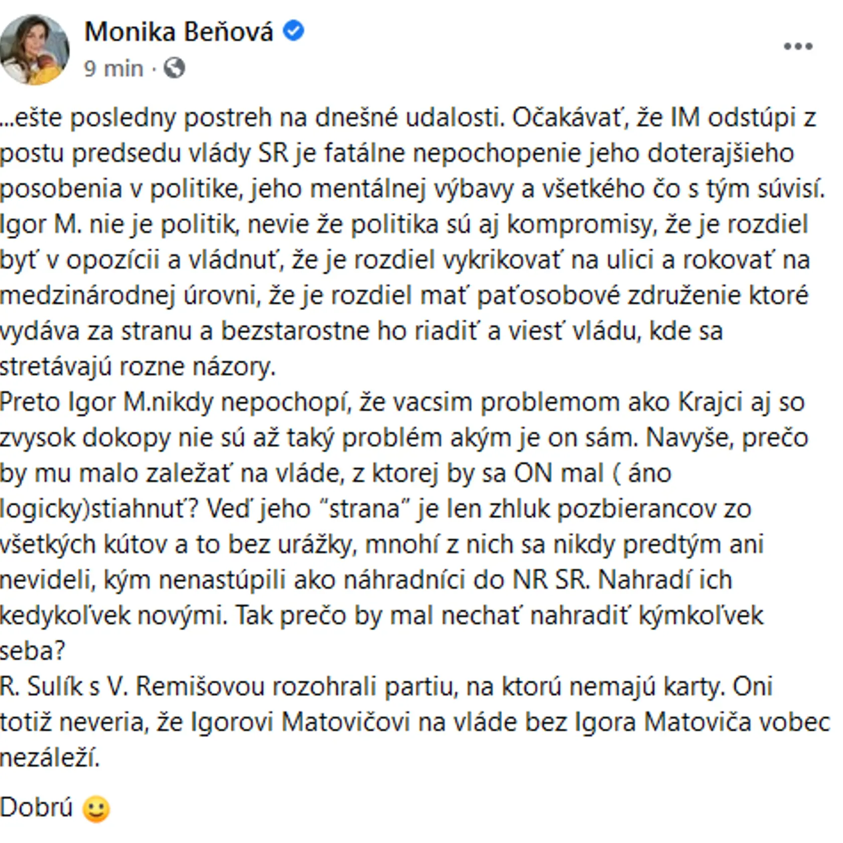Facebookový status