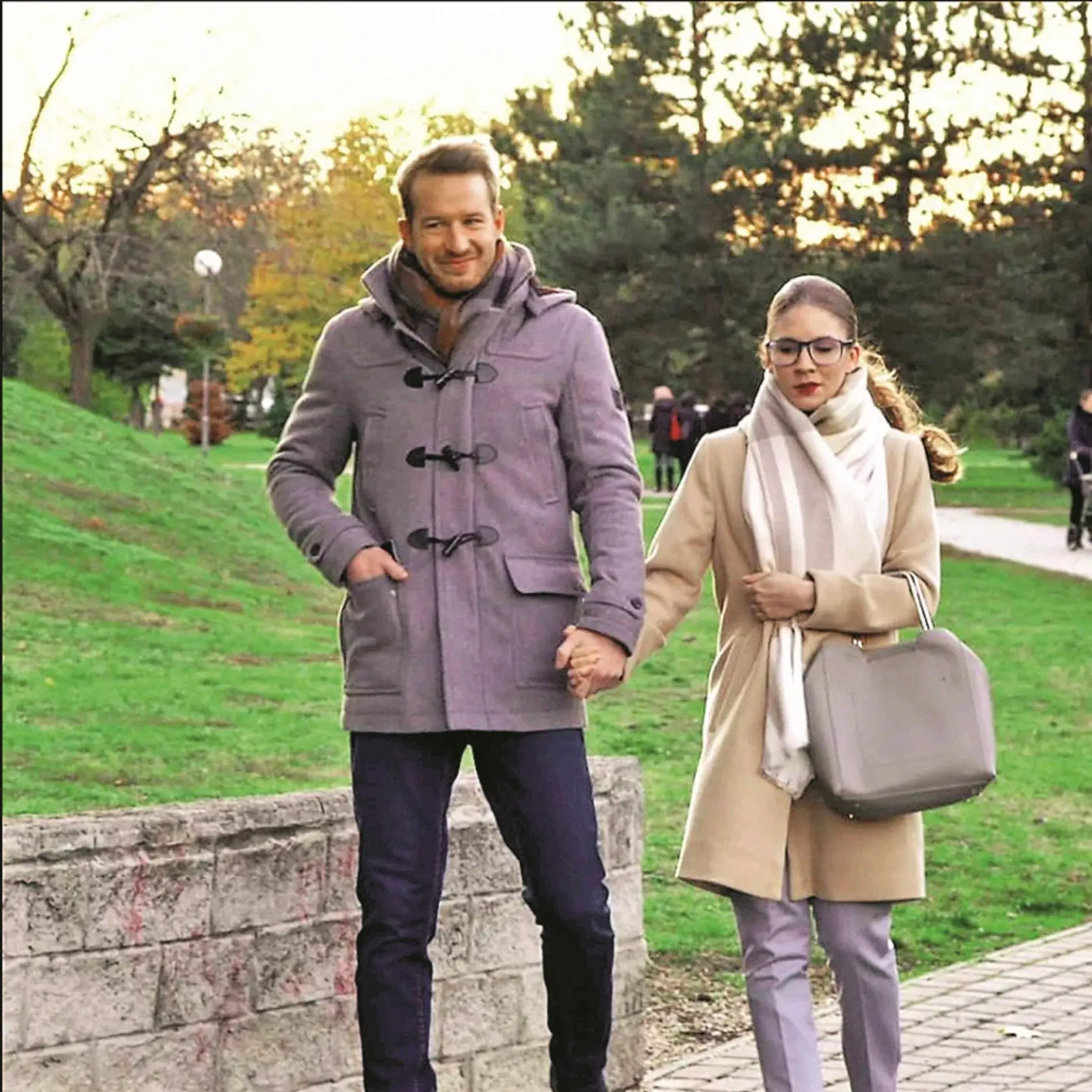 Roman a Jana sú partneri v seriáli Oteckovia. V súkromí tvoria pár takmer tri roky.