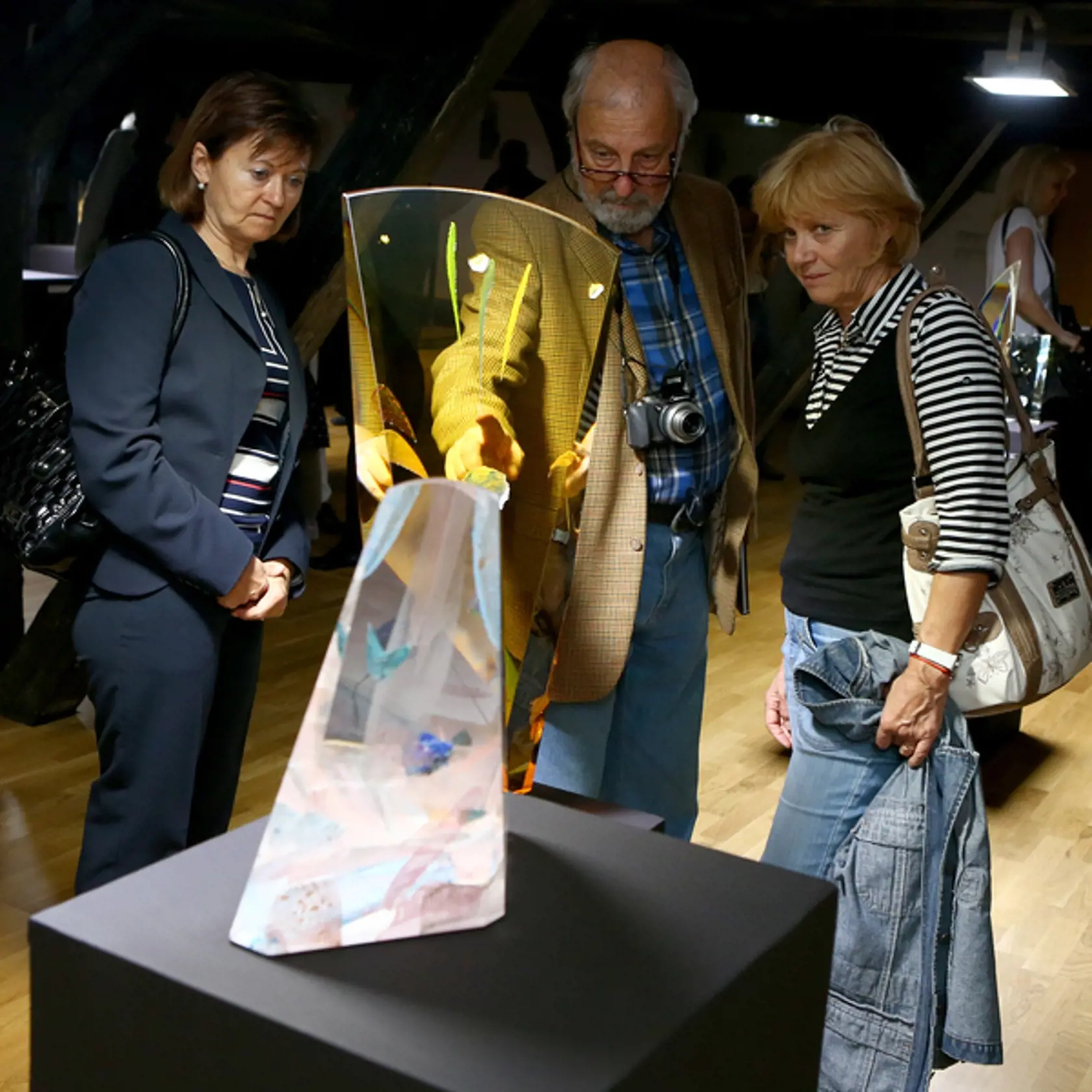 Vernisáž plastík zo skla slovenského výtvarníka Jána Zoričáka v priestoroch Mirbachovho paláca v Bratislave.
