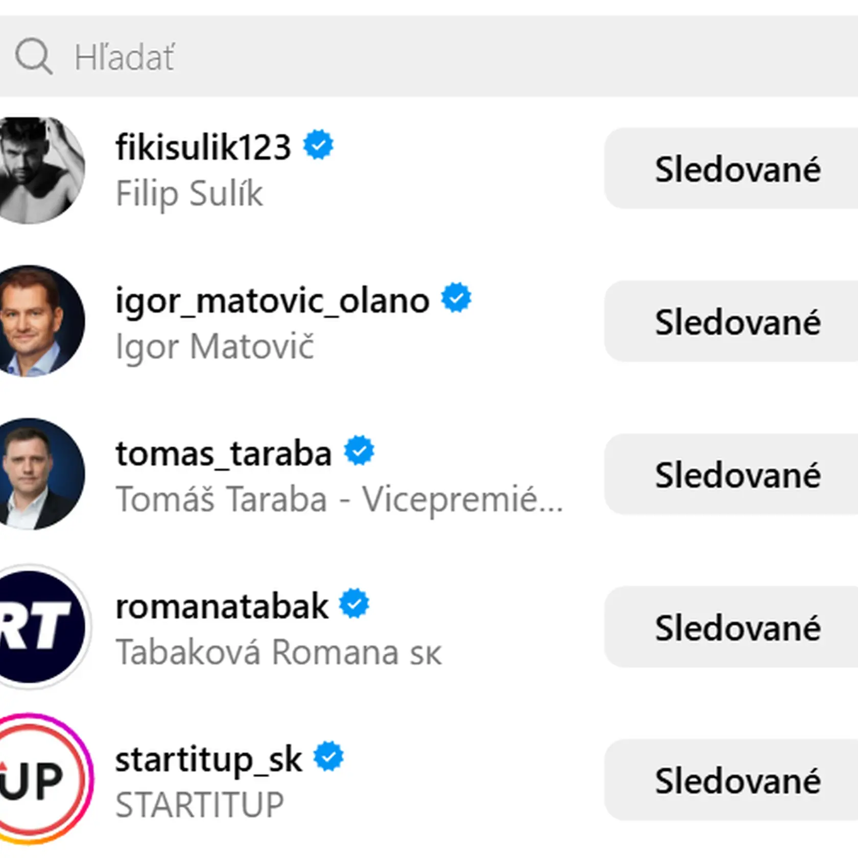 Zoroslav Kollár sleduje na Instagrame len politikov a médiá. A záhadne aj jednu jedinú herečku...