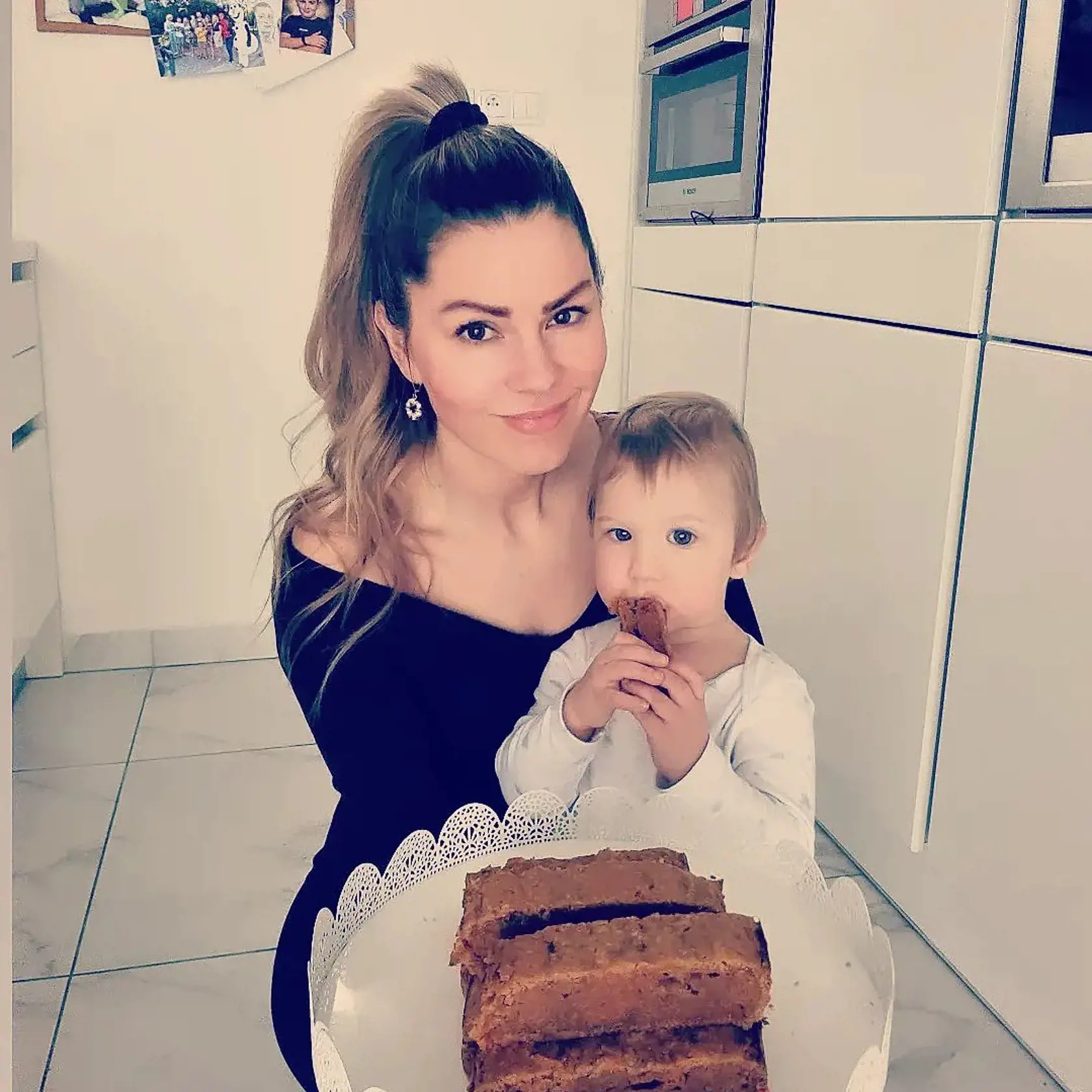 Dominikini chlapci majú doma stále napečené pochúťky.