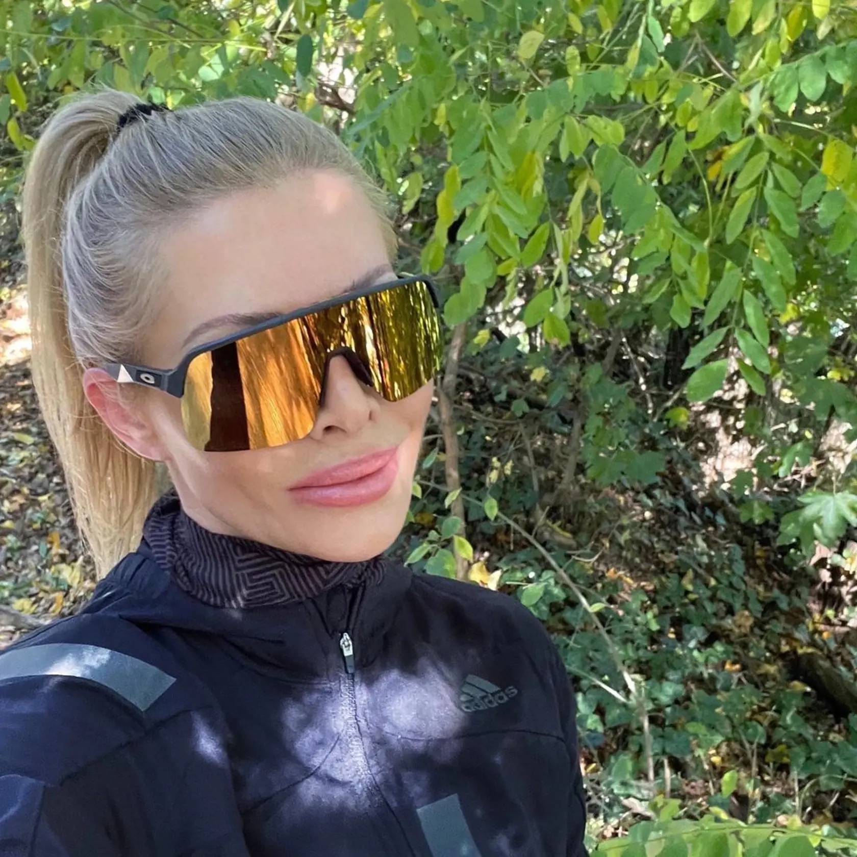 Petra Krištúfková rada jazdí na svojom bicykli. Bežne za deň zdolá desiatky kilometrov. Stíha si urobiť aj takéto selfie.