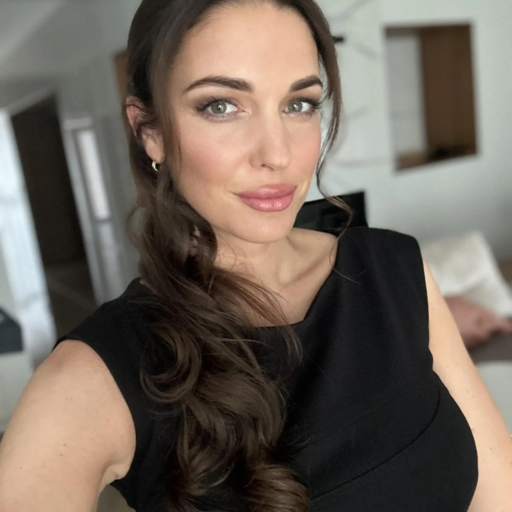 O čo jej vlastne ide? Otvorená vojna, ktorú rozpútala expartnerka predsedu parlamentu Borisa Kollára - Barbora Richterová neutícha.