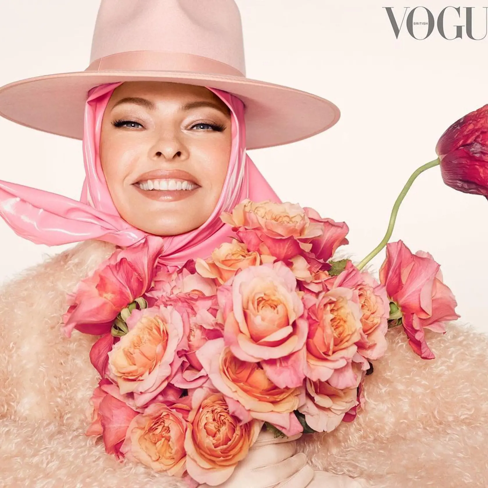 Linda Evangelista pre Ⓒ Vogue 2022.