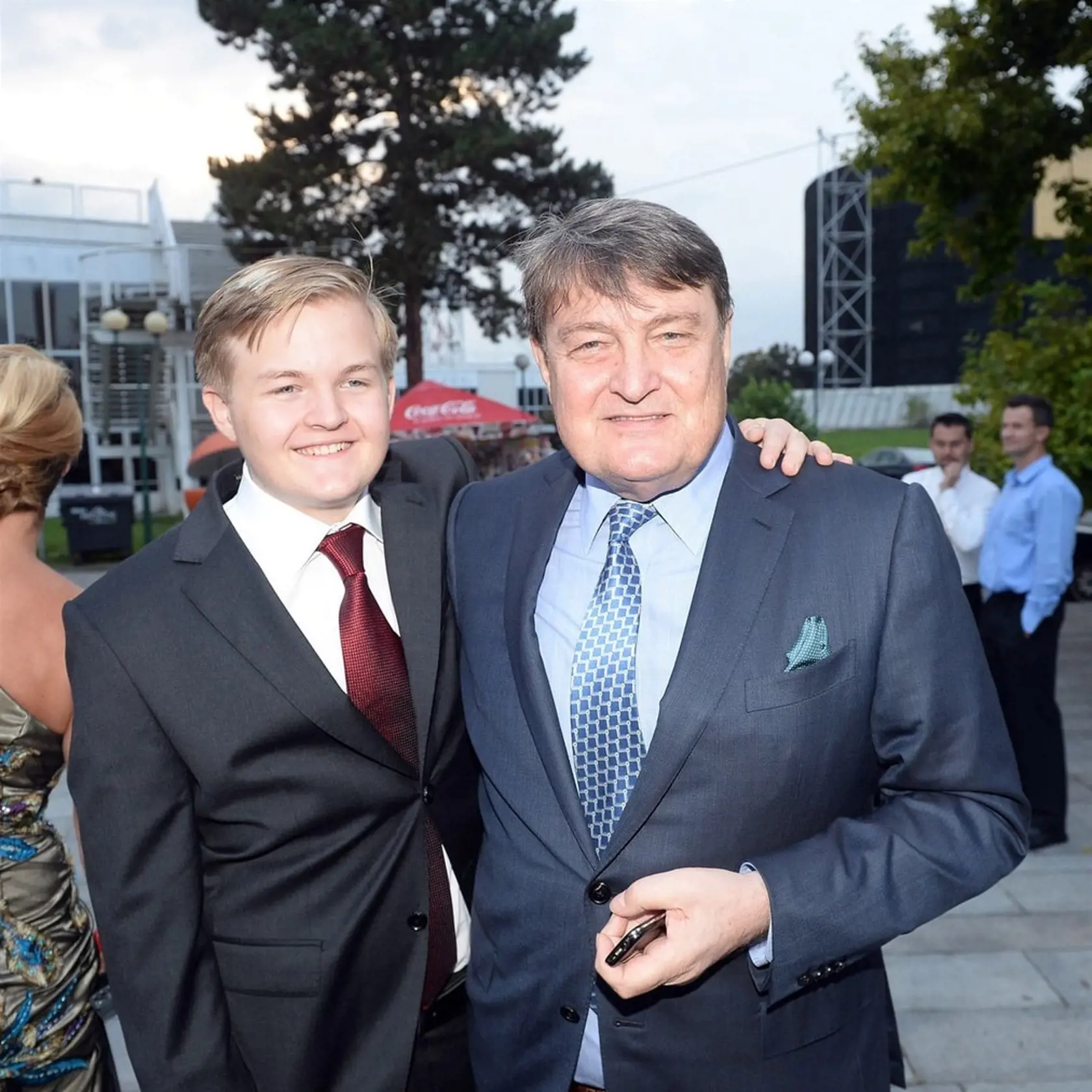 Artura jeho otec Ladislav Štaidl v tvorbe podporuje.