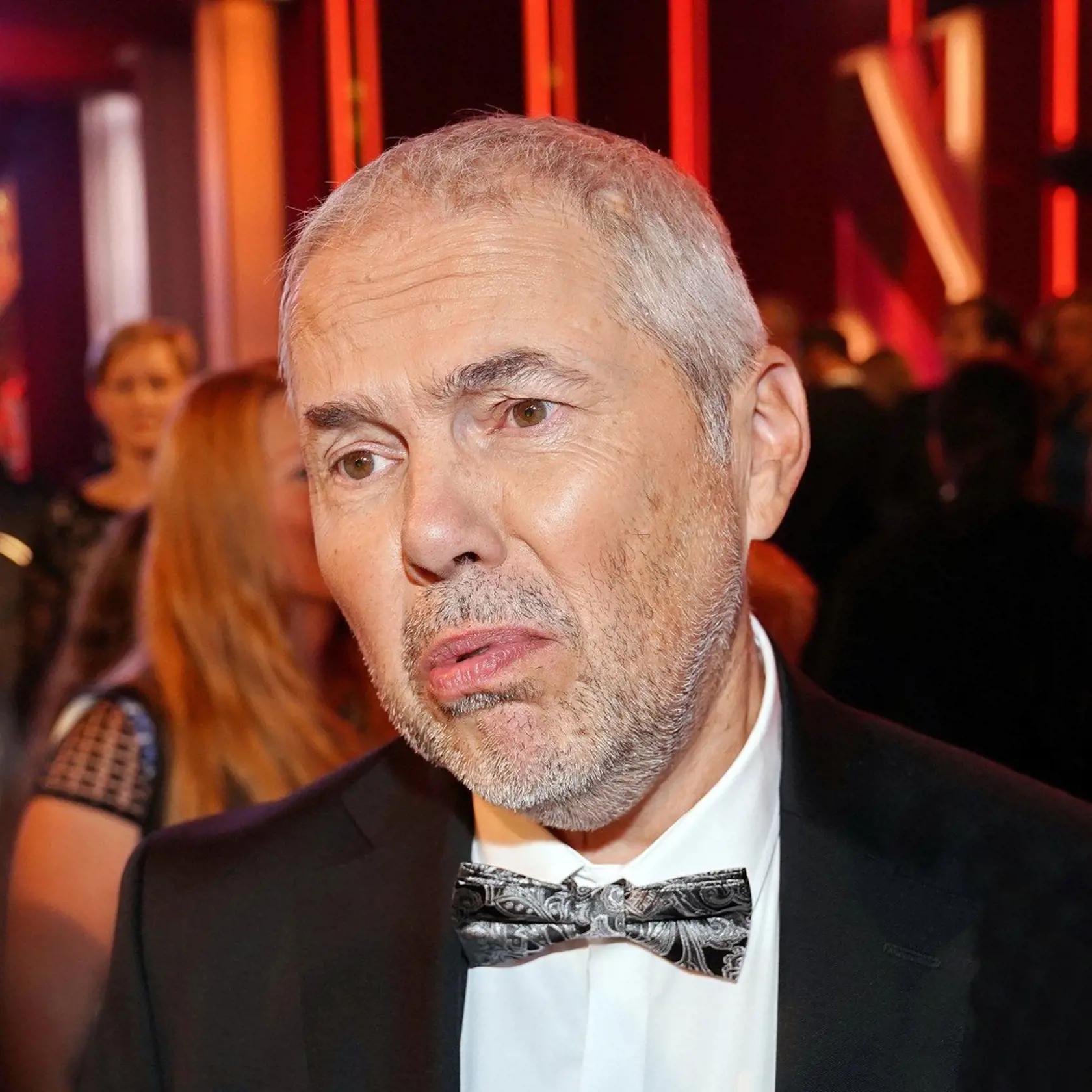 Problémy s holiacim strojčekom má aj Marek Eben