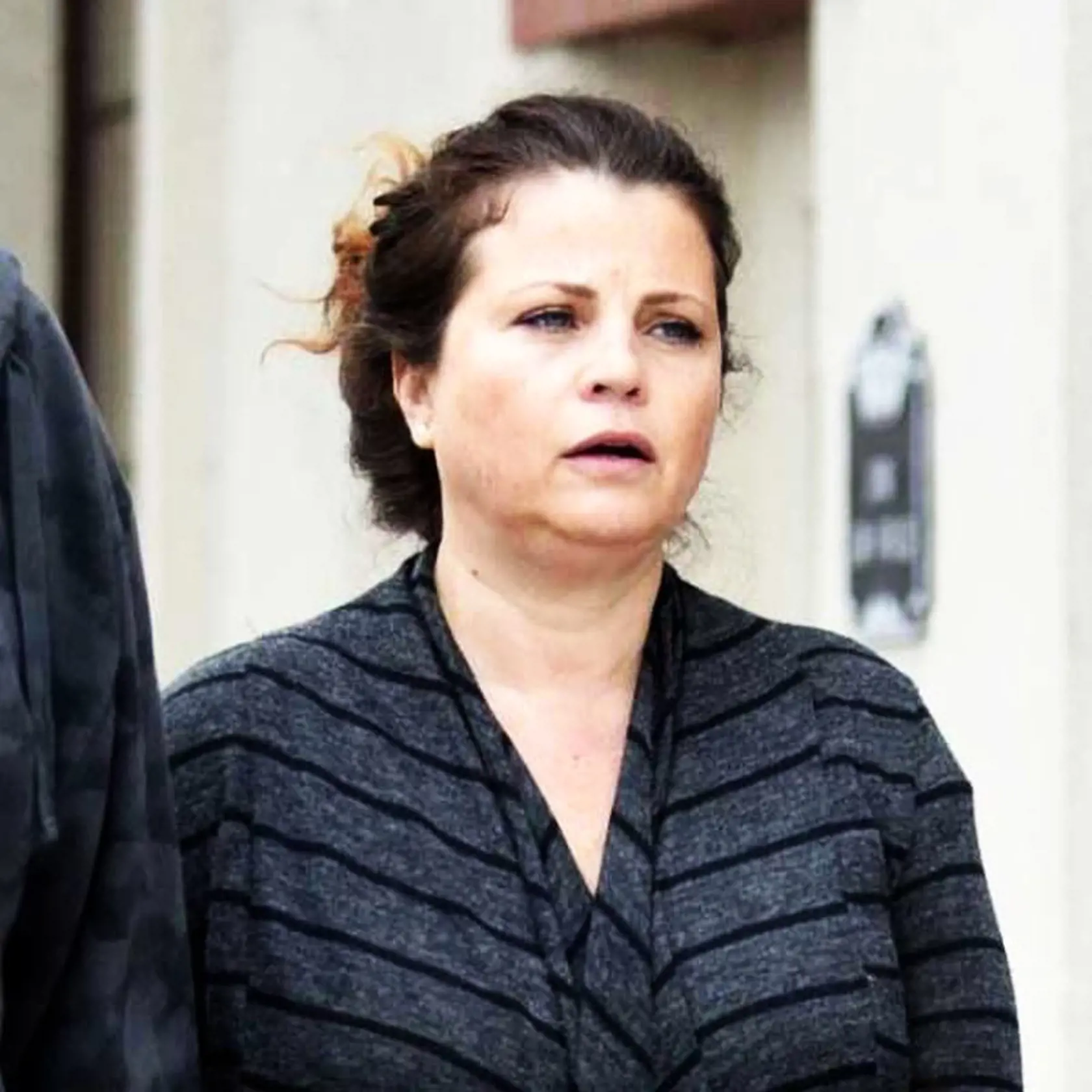 Yasmine Bleeth. Jedna z najväčších sexbomb seriálu sa herectvu nevenuje už celé roky.