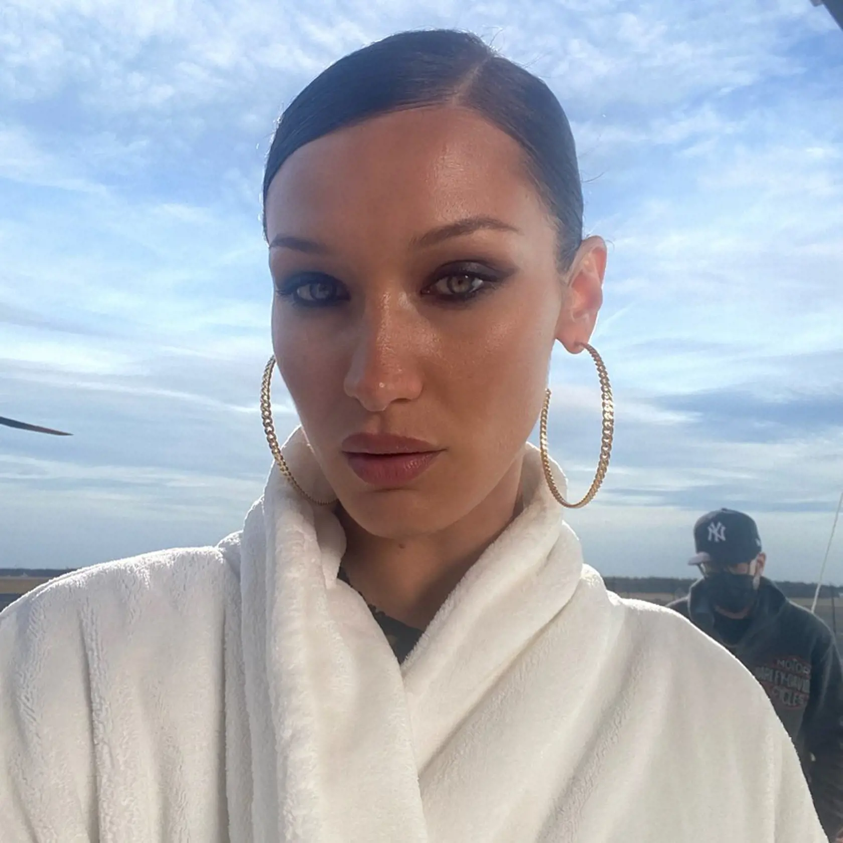 Bella Hadid nie je takouto kráskou už od narodenia.