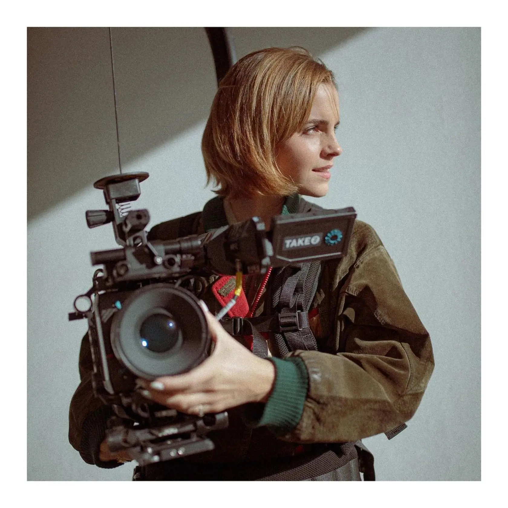 Emma si súkromie priveľmi stráži. Instagram využíva hlavne na podporu svojich činností a herectva. Foto zo súkromia tam nehľadajte.