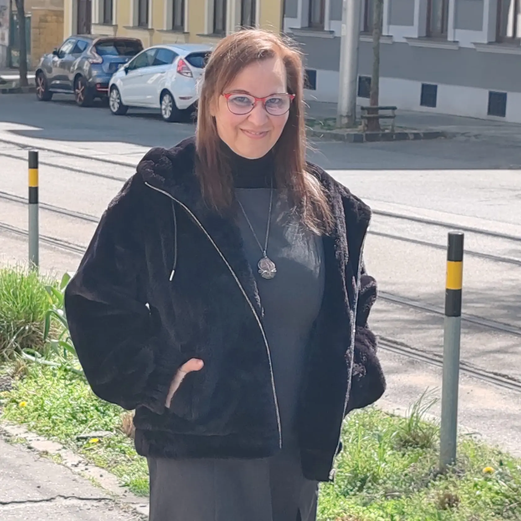 Tiež je príjemné počúvať komplimenty od druhých. Ako som omladla a pod. Ale zároveň vaša motivácia pokračovať klesá.... Čím máte menej kíl, tým máte väčšiu tendenciu skončiť s tým.