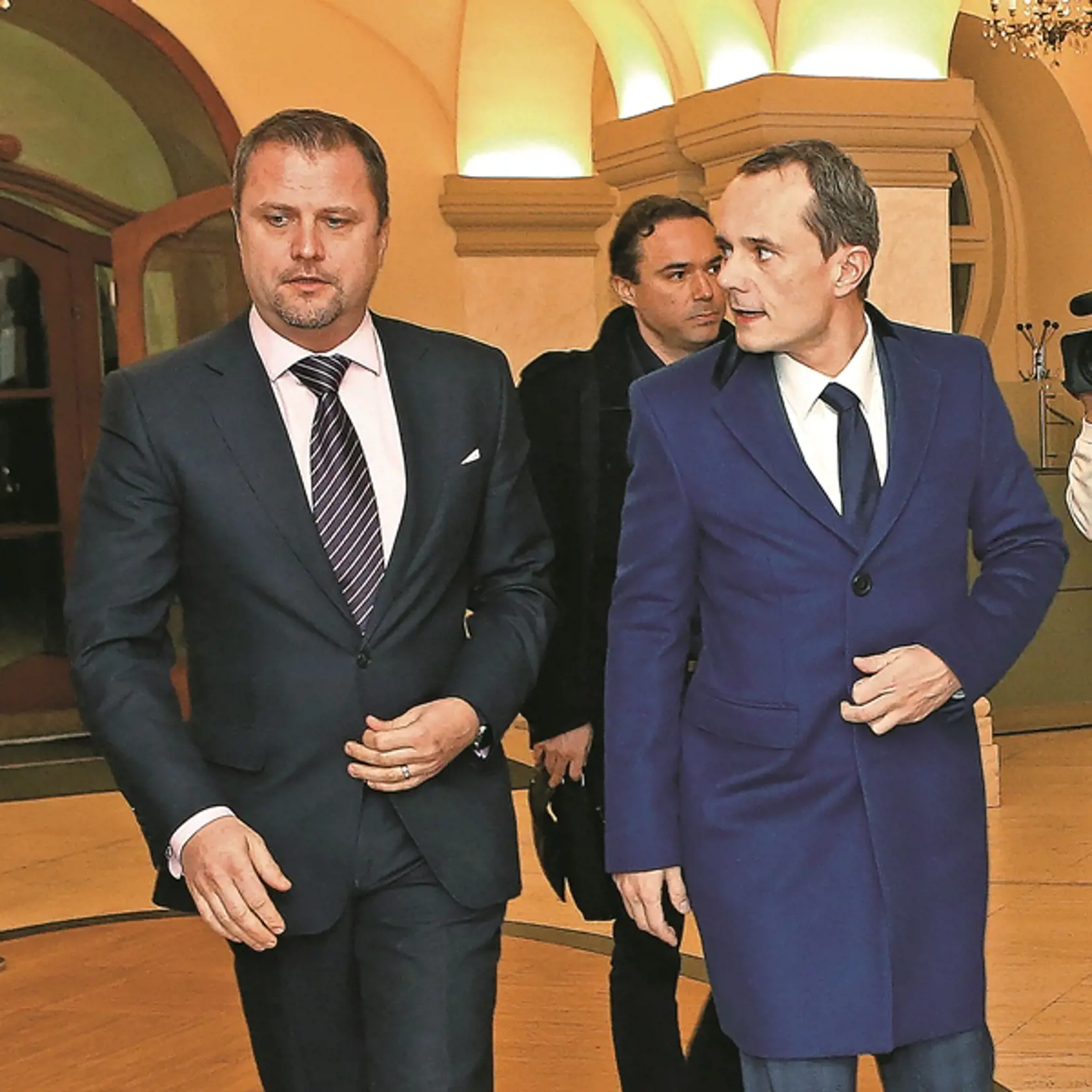 Muž číslo dva: Ak Radovi Prochádzkovi zo Siete nebolo po voľbách zdravotne dobre, zastupoval ho Hrnčiar.