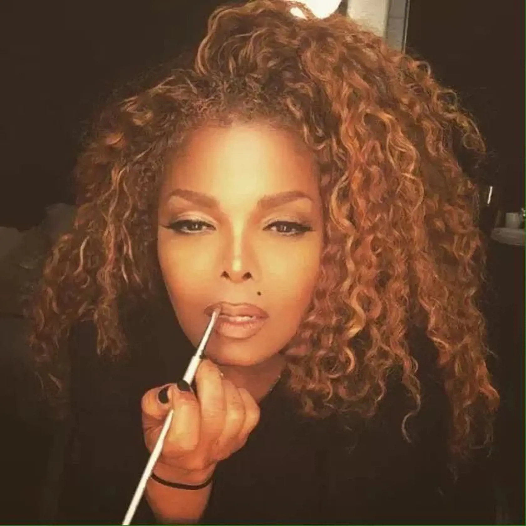 Janet Jackson releases a photo on Twitter with the following caption: "Ã¢â‚¬Å›Ready for u Brooklyn. #SOTWÃ¢â‚¬Å¥"., Image: 355477383, License: Rights-managed, Restrictions: *** No USA Distribution *** For Editorial Use Only *** Not to be Published in Books or Photo Books *** Handling Fee Only ***, Model Release: no, Credit line: Profimedia, SIPA USA