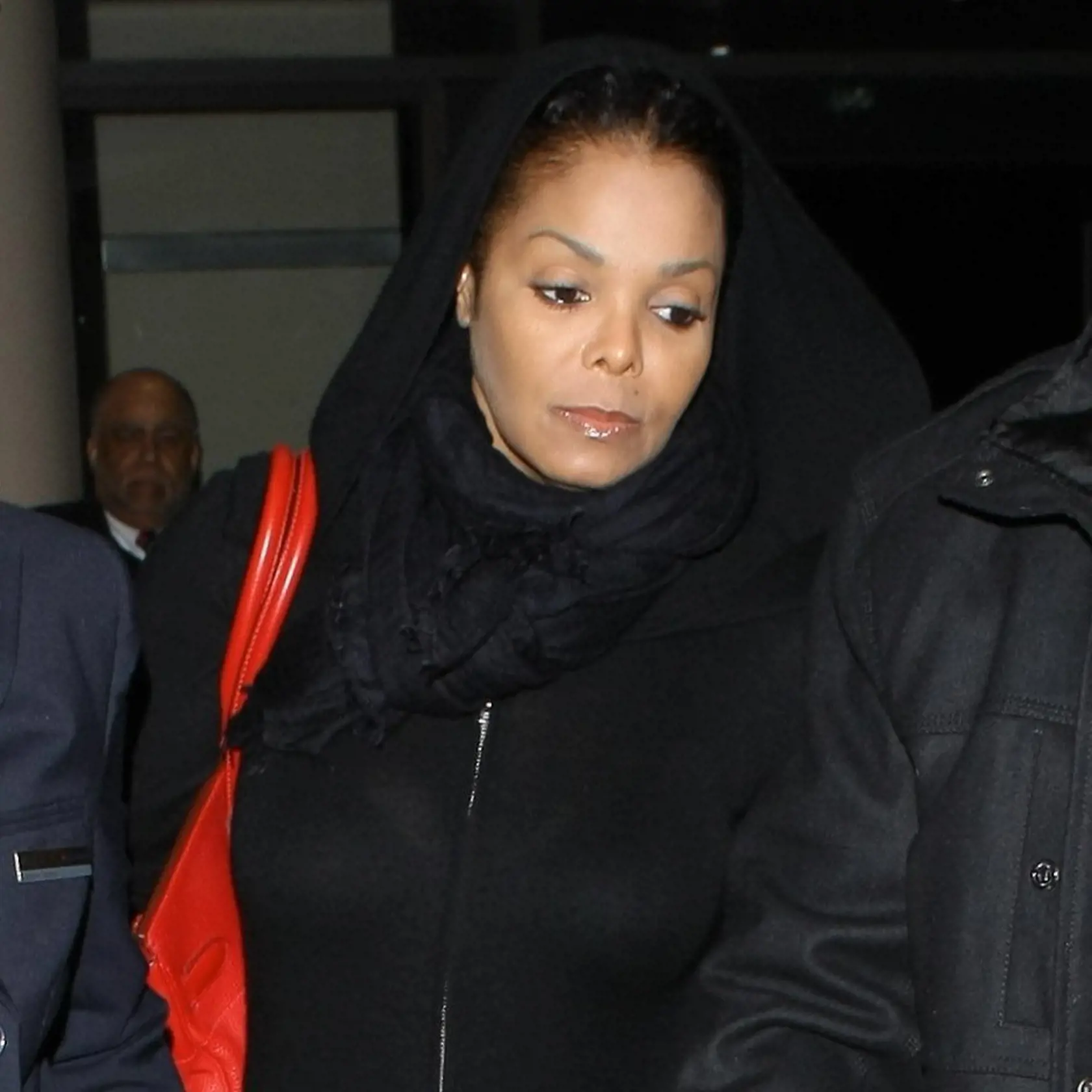 Janet Jackson flying out of LAX friday night  Dec 2 , 2011, Image: 108510828, License: Rights-managed, Restrictions: , Model Release: no, Credit line: Profimedia, X17