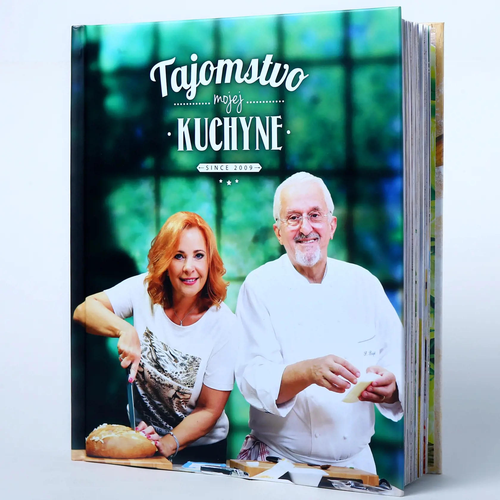 Magazín: Tajomstvo mojej kuchyňe. Kniha do súťaže.