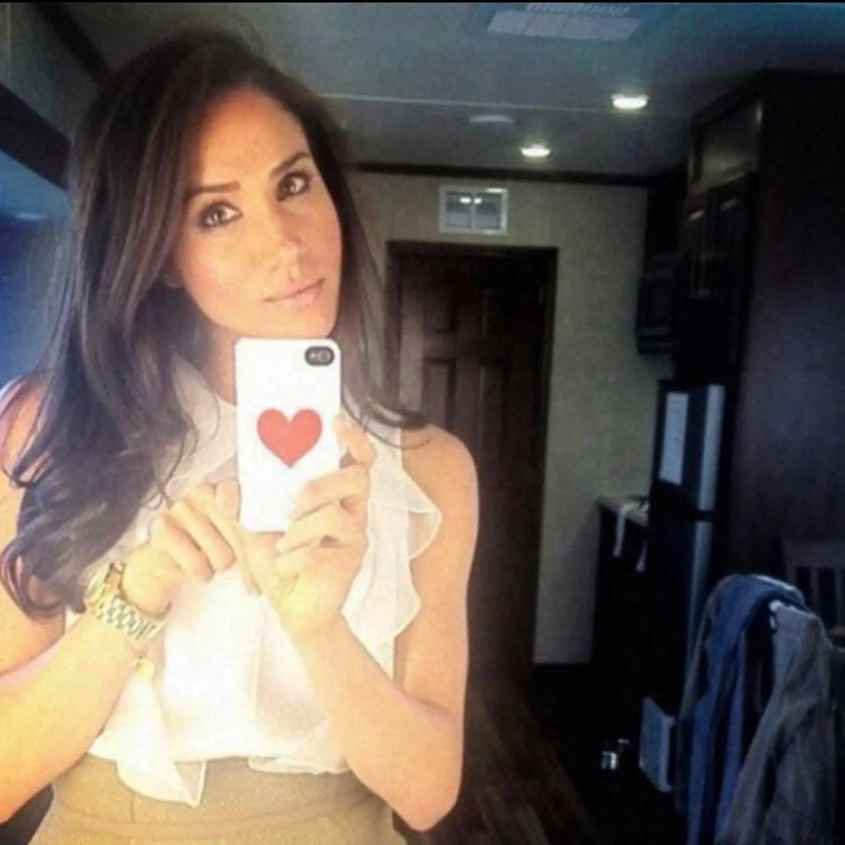 Takéto fotky by ste dnes hľadali už márne. Meghan musela svoj blog The Tig aj instagram zmazať, keď sa zasnúbila s Harrym.
