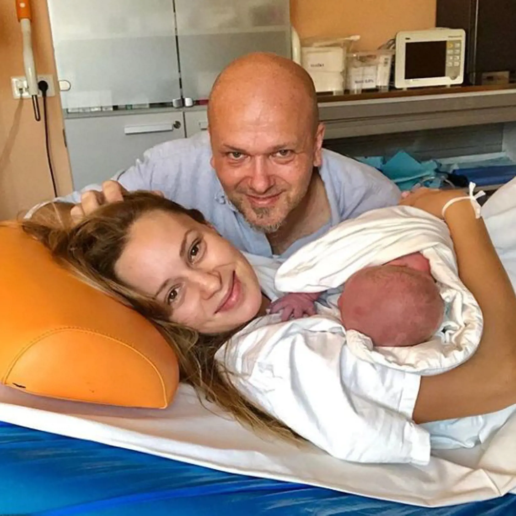 Čírová zverejnila fotku z pôrodnice tesne po narodení.