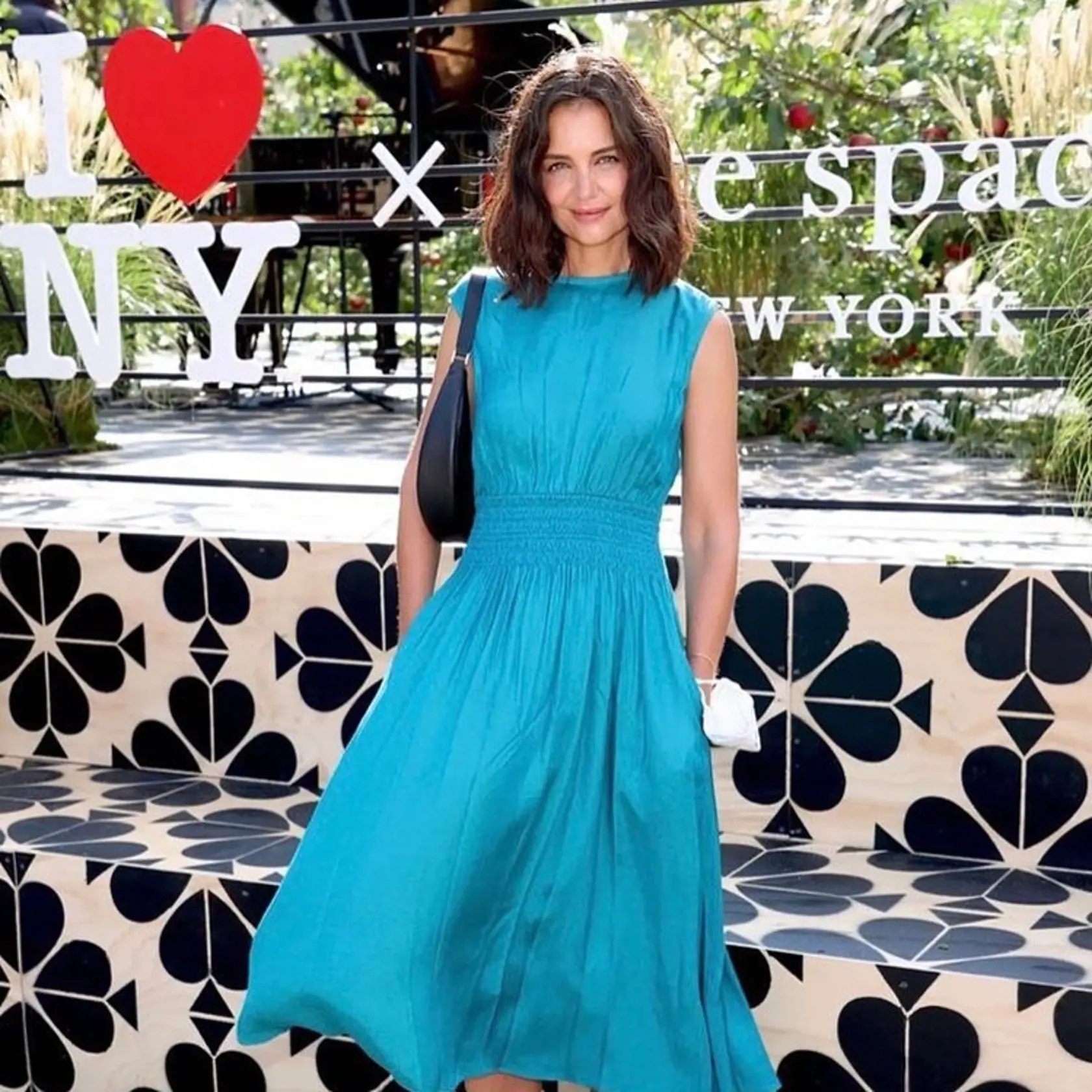 Do krásy dospela aj predstaviteľka seriálovej Joey, herečka Katie Holmes (42), ktorá bola niekoľko rokov vydatá za herca Toma Cruisa, s ktorým má aj svoju jedinú dcéru Suri. Napriek tomu, že na Katie už vidieť známky starnutia, stále patrí medzi najkrajšie herečky Hollywoodu.