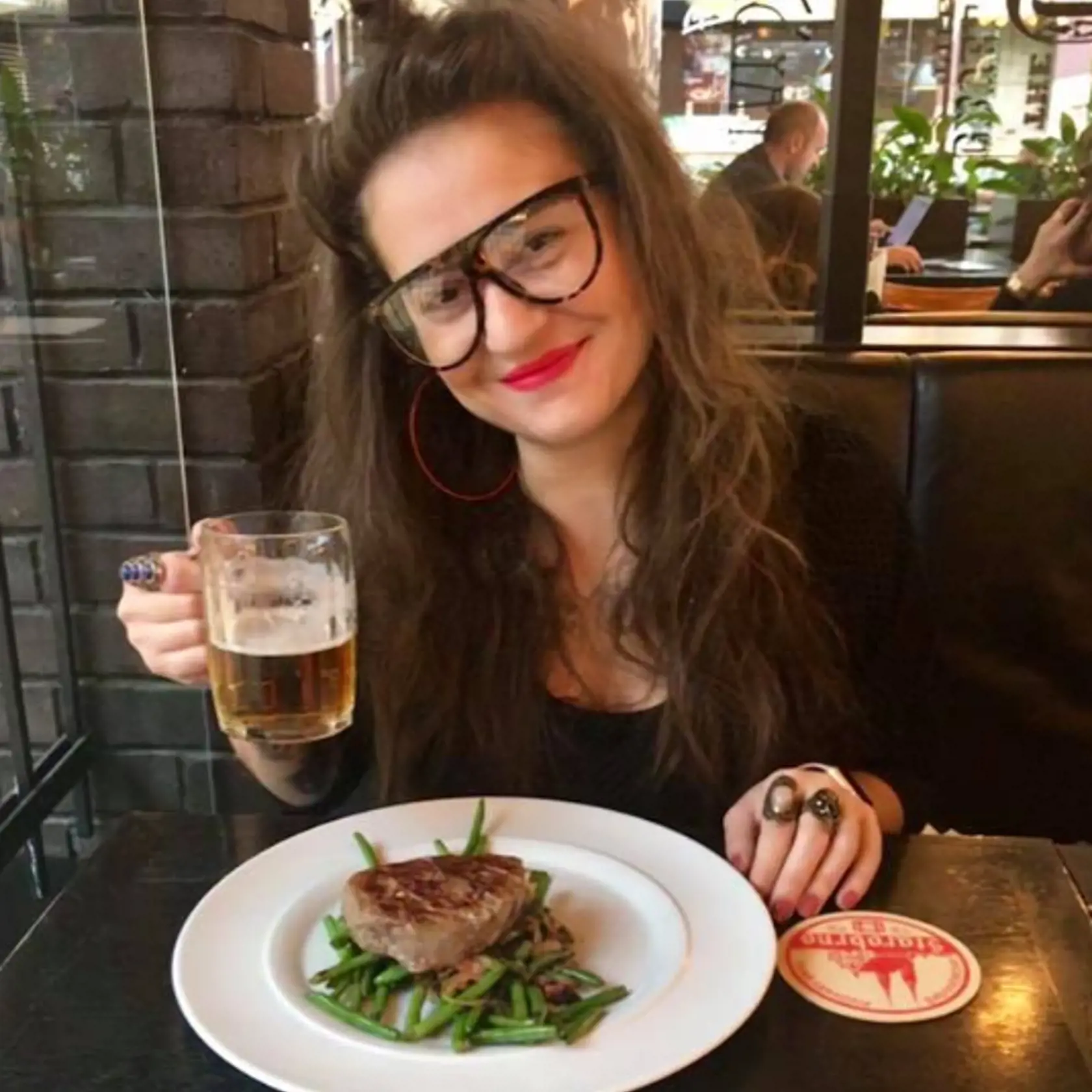 Paulina má syna, rada cestuje.