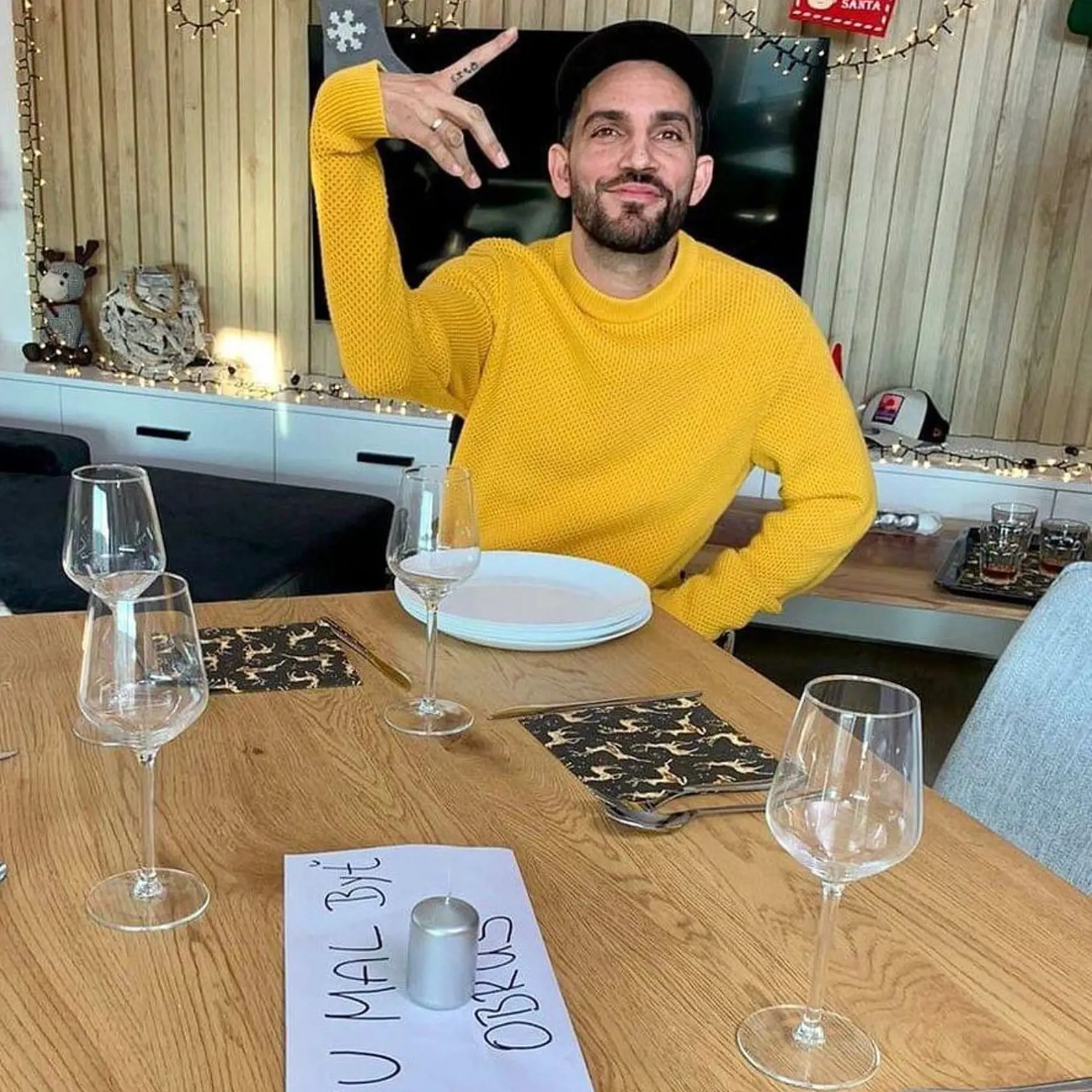 Bekim sa zúčastnil aj v relácii Bez servítky.
