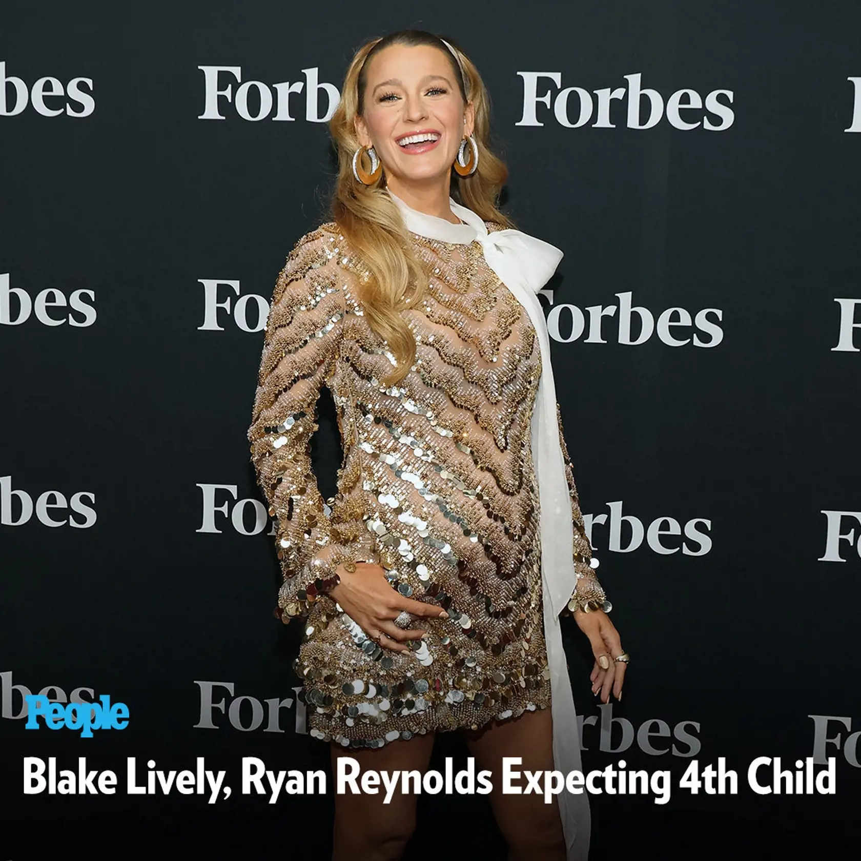 Blake Lively ukázala prvýkrát tehotenské bruško.