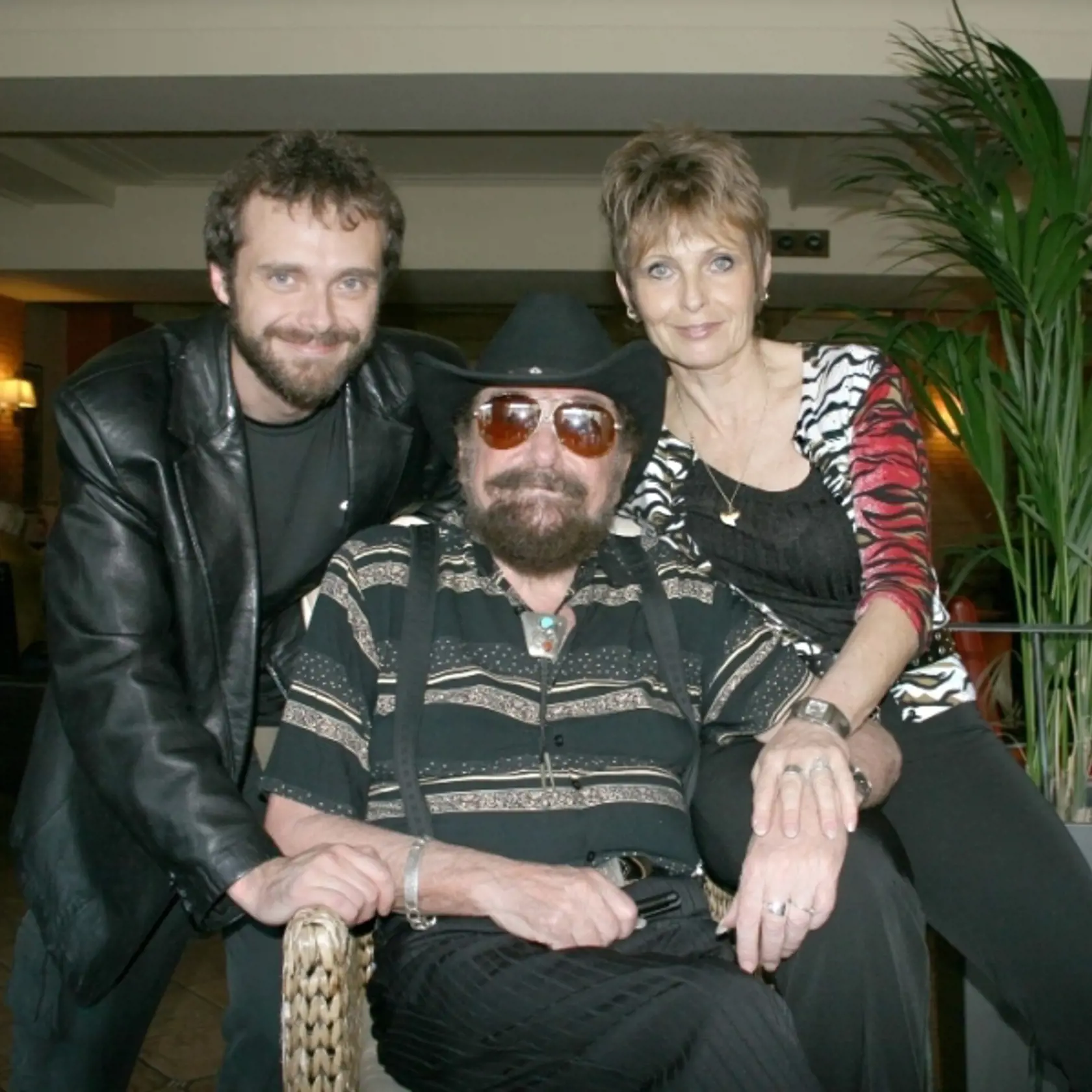 Waldemar Matuška so synom Waldemarom a manželkou Oľgou Blechovou.