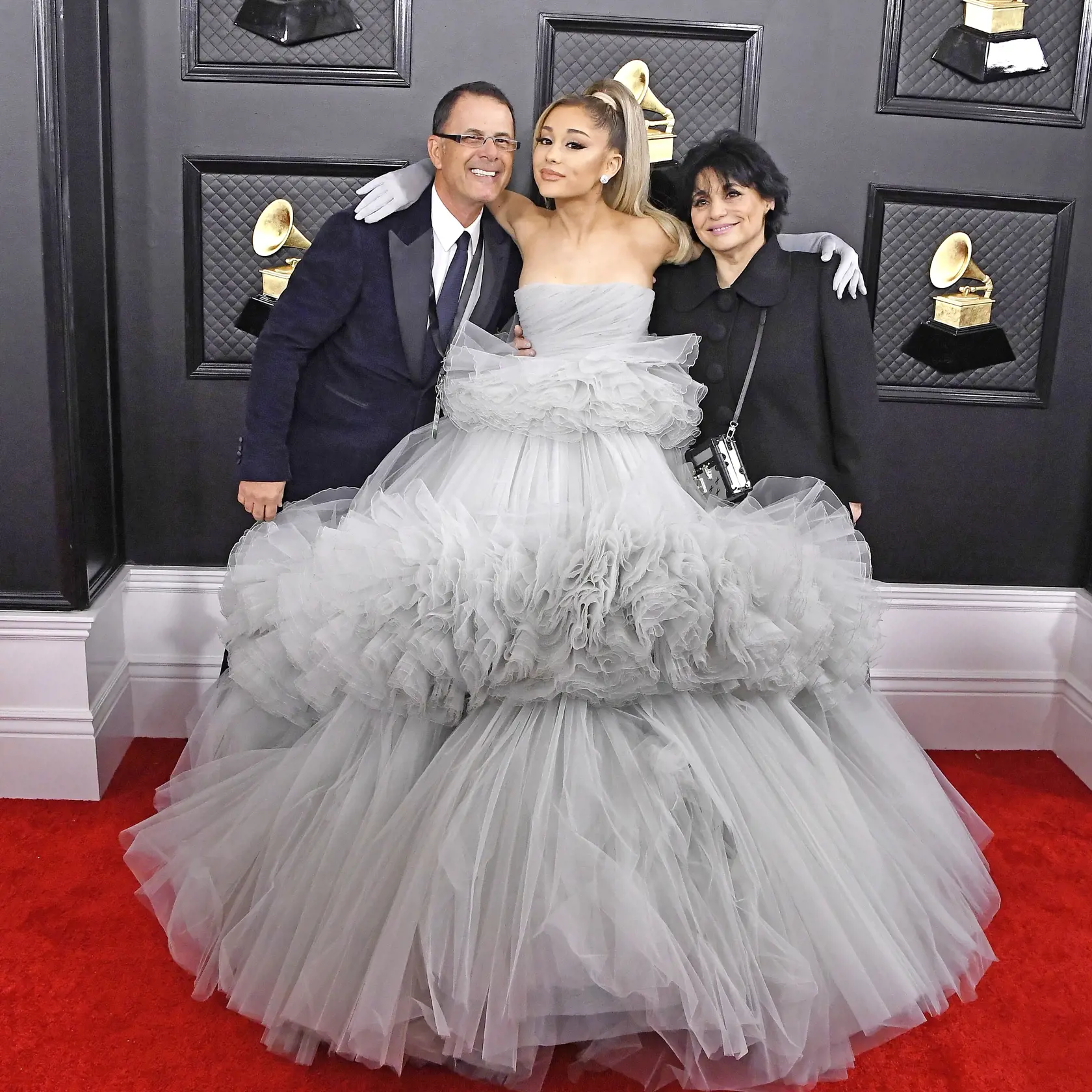 62nd Annual GRAMMY Awards - Ariana s rodičmi
