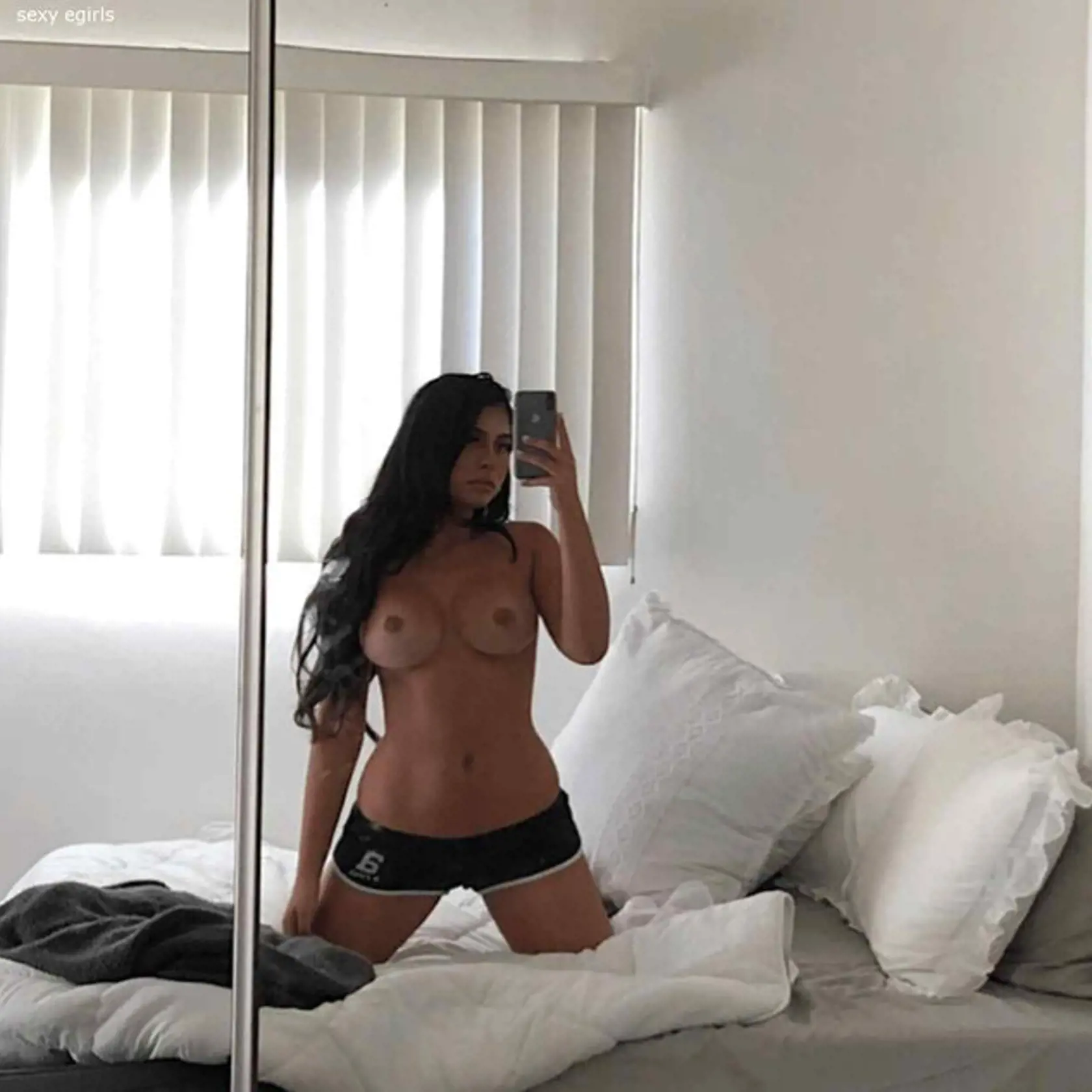 FOTO Natočila porno so slávnym futbalistom: Teraz nevie, čo má robiť s  peniazmi