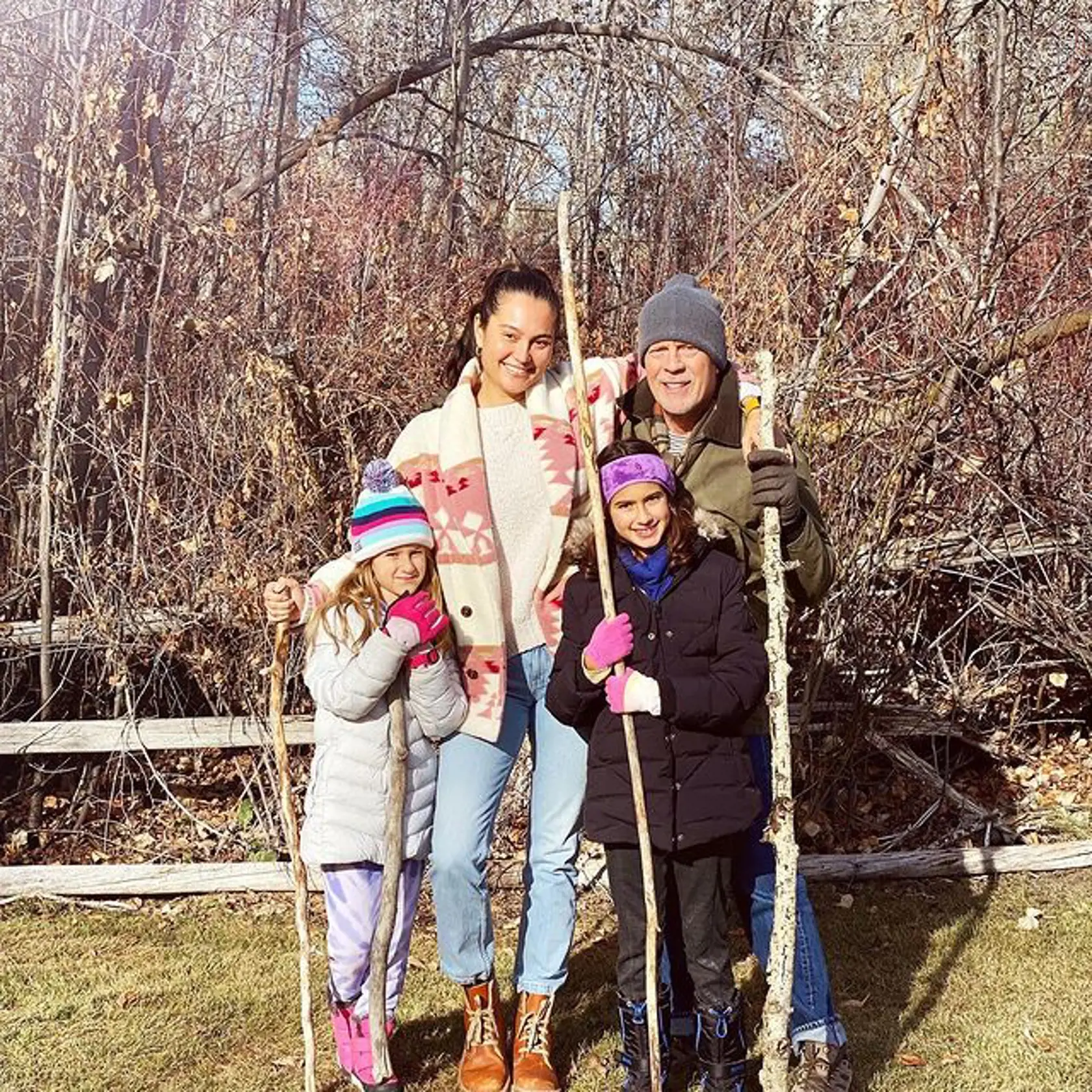 Emma Heming Willis, manžela Brucea Willisa, s dcérami Mabel a Evelyn.