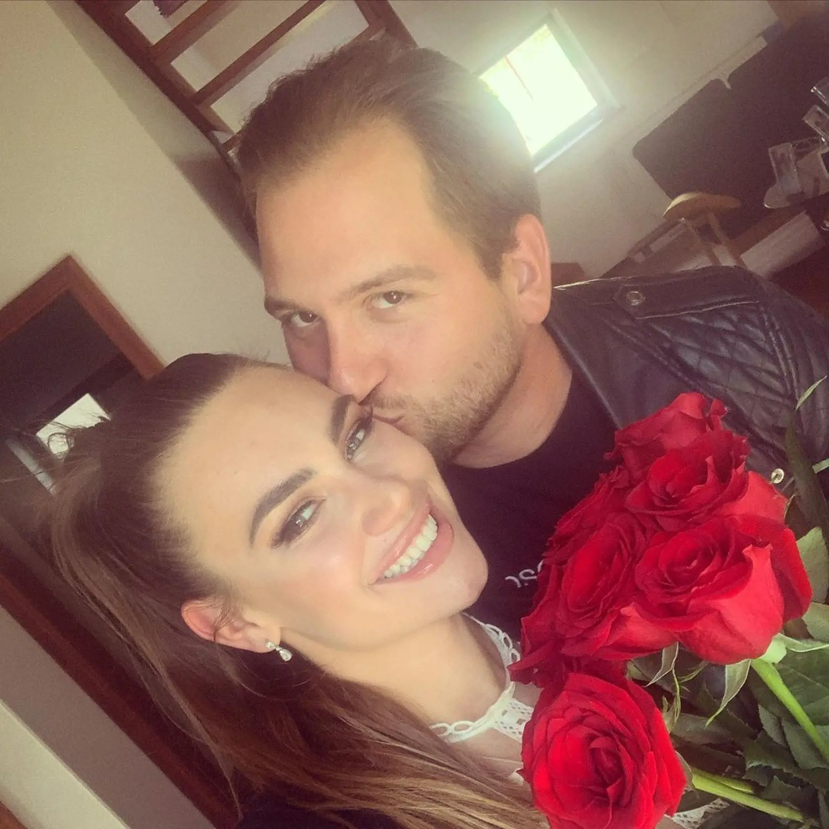Samo Tomeček po boku krásnej manželky Sophie