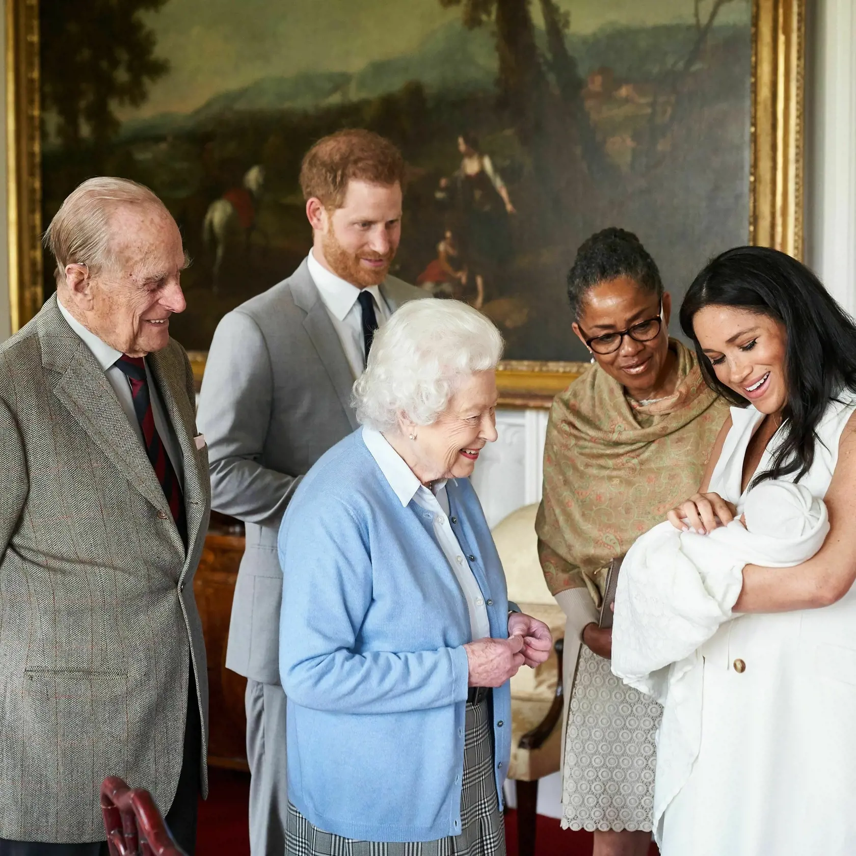 Meghan a princ Harry predstavili prvého potomka - syna Archieho.