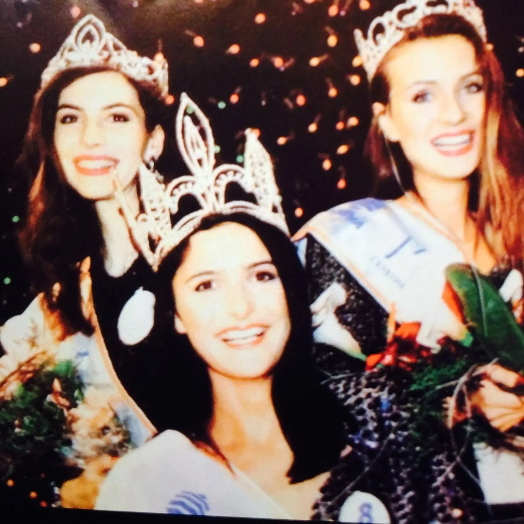 Andrea Tatarková (vľavo) bola prvou československou vicemiss v roku 1991.
